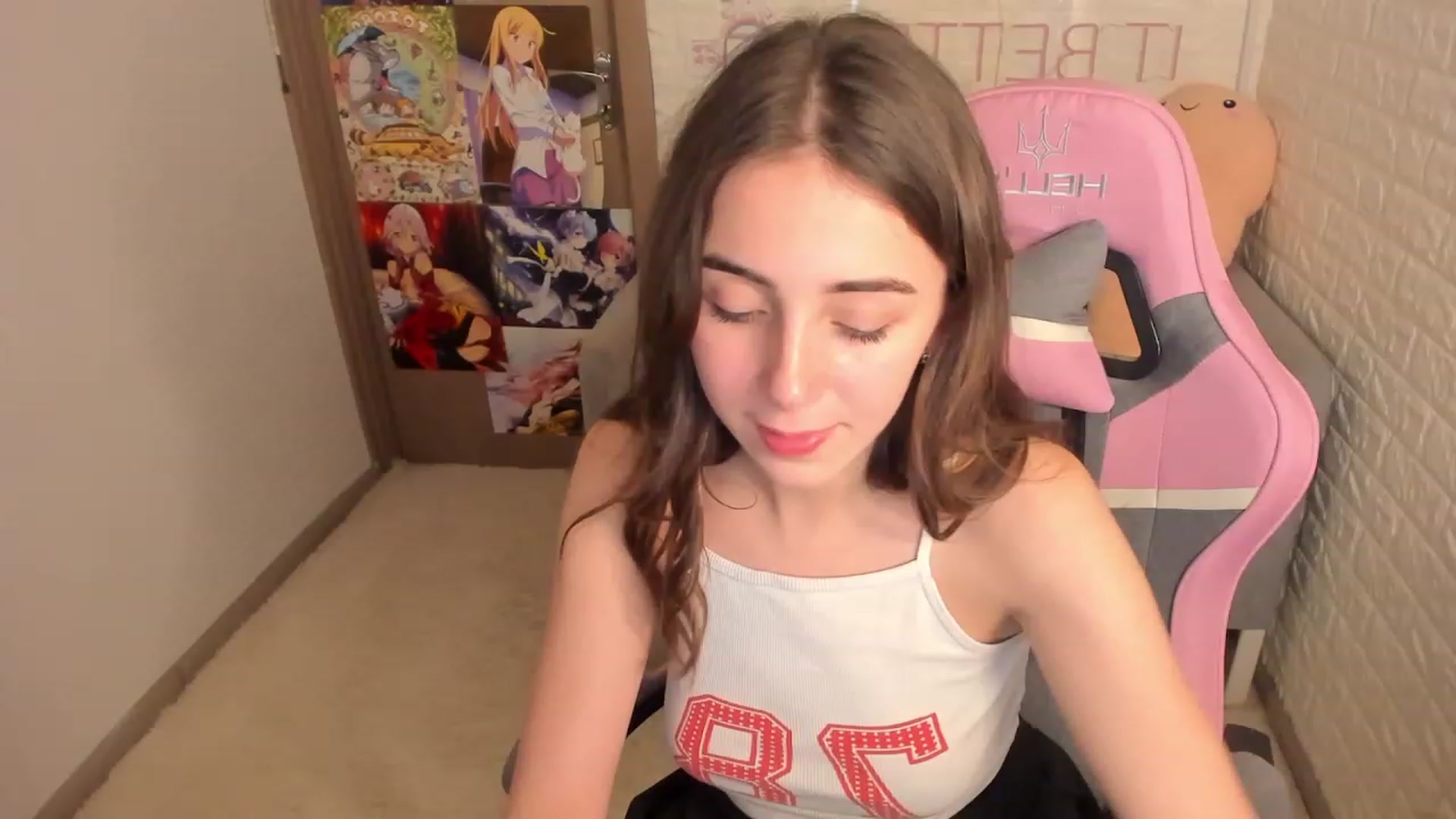 Gallery image thumbnail from ElsaYoung's myfreecams stream on, 01/14/2023, 02:12 image 6 of 20