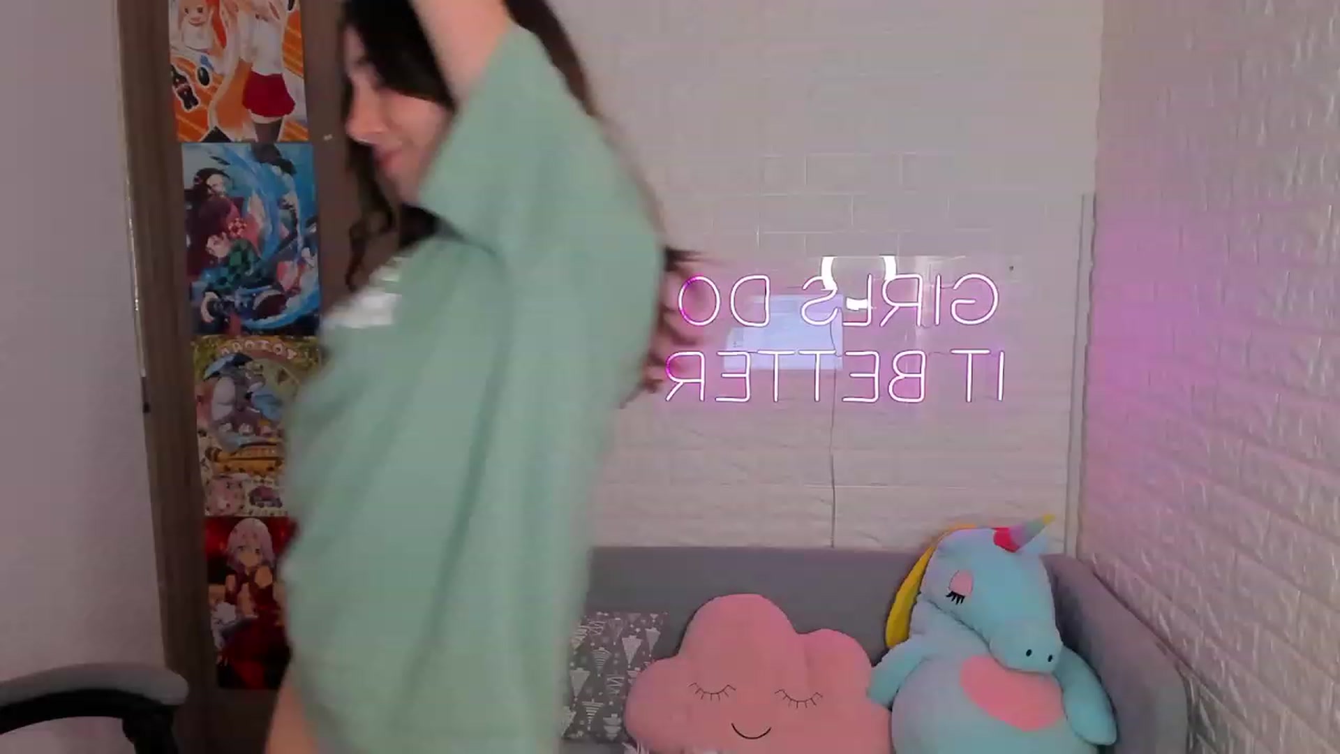 Gallery image thumbnail from ElsaYoung's myfreecams stream on, 01/19/2023, 07:42 image 6 of 20
