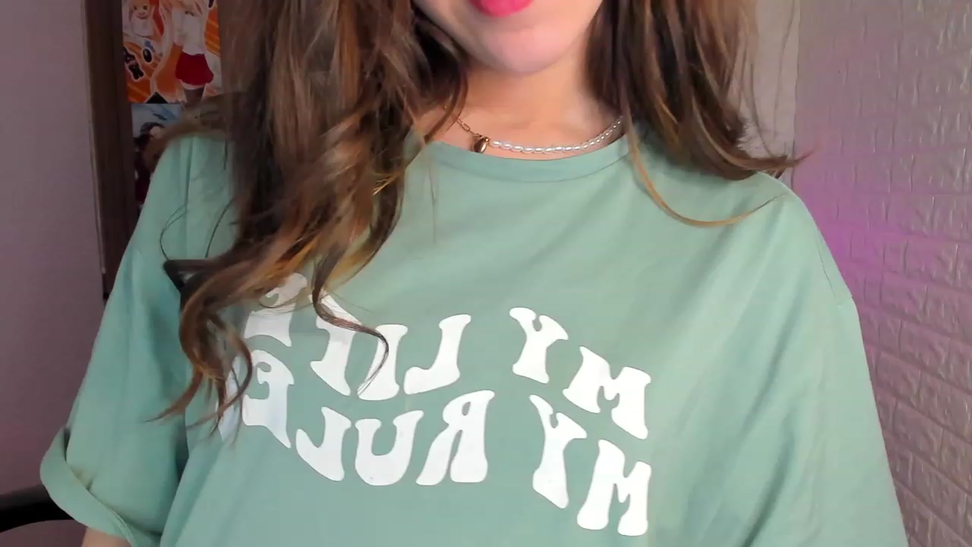 Gallery image thumbnail from ElsaYoung's myfreecams stream on, 01/19/2023, 07:42 image 7 of 20