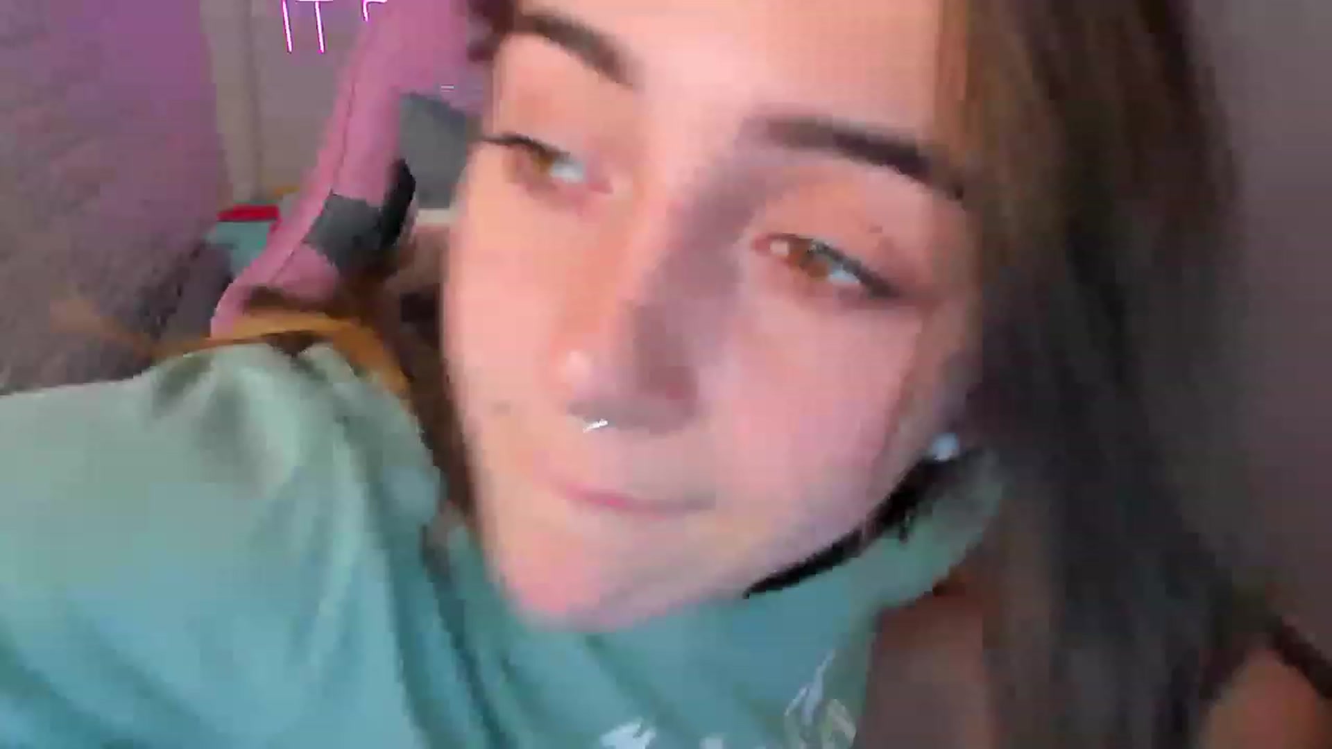 Gallery image thumbnail from ElsaYoung's myfreecams stream on, 01/19/2023, 11:02 image 14 of 20