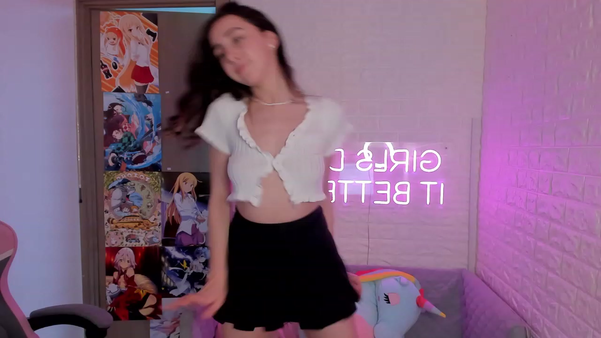 Gallery image thumbnail from ElsaYoung's myfreecams stream on, 01/21/2023, 18:10 image 16 of 20