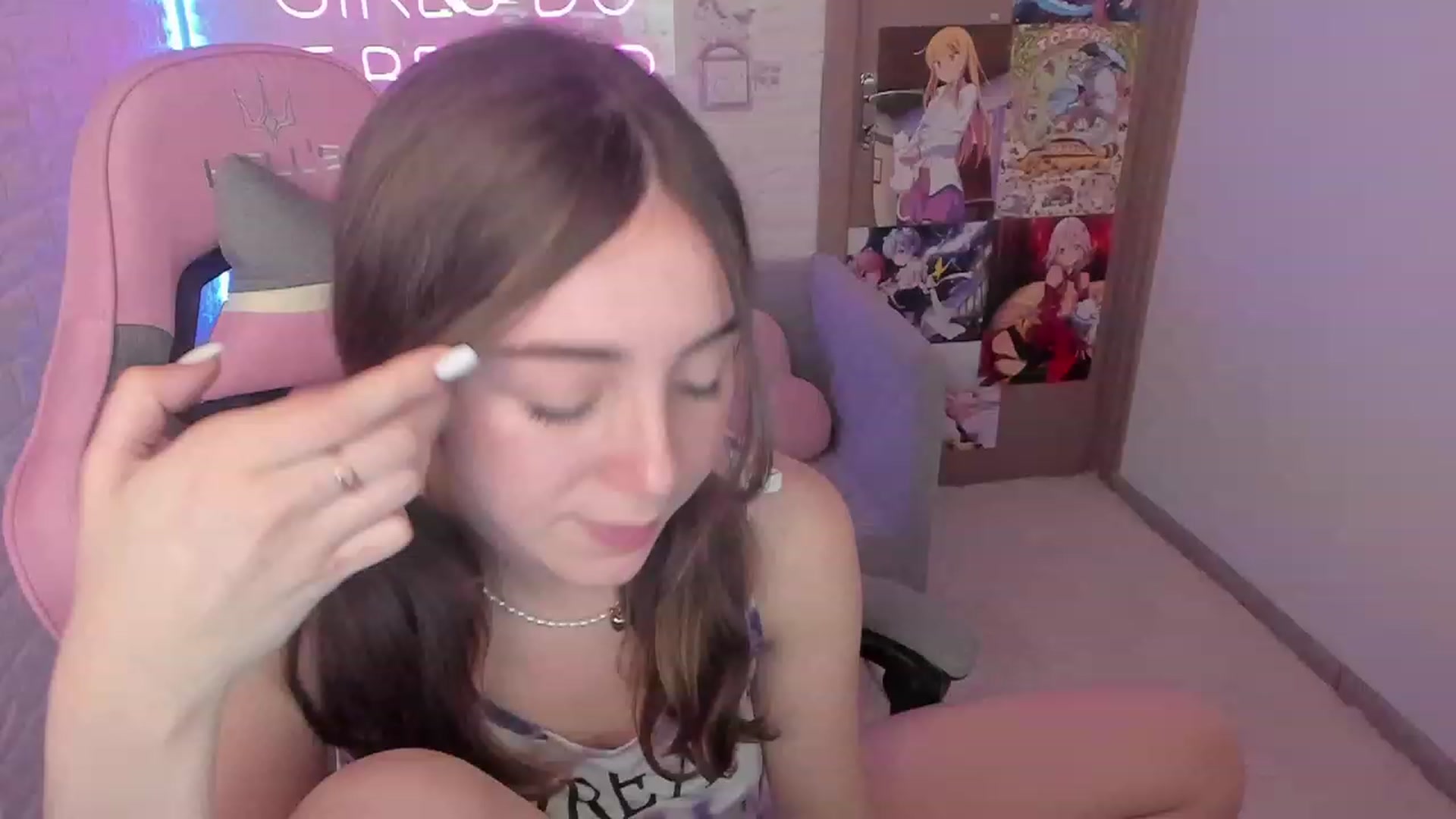 Gallery image thumbnail from ElsaYoung's myfreecams stream on, 01/27/2023, 10:31 image 9 of 20