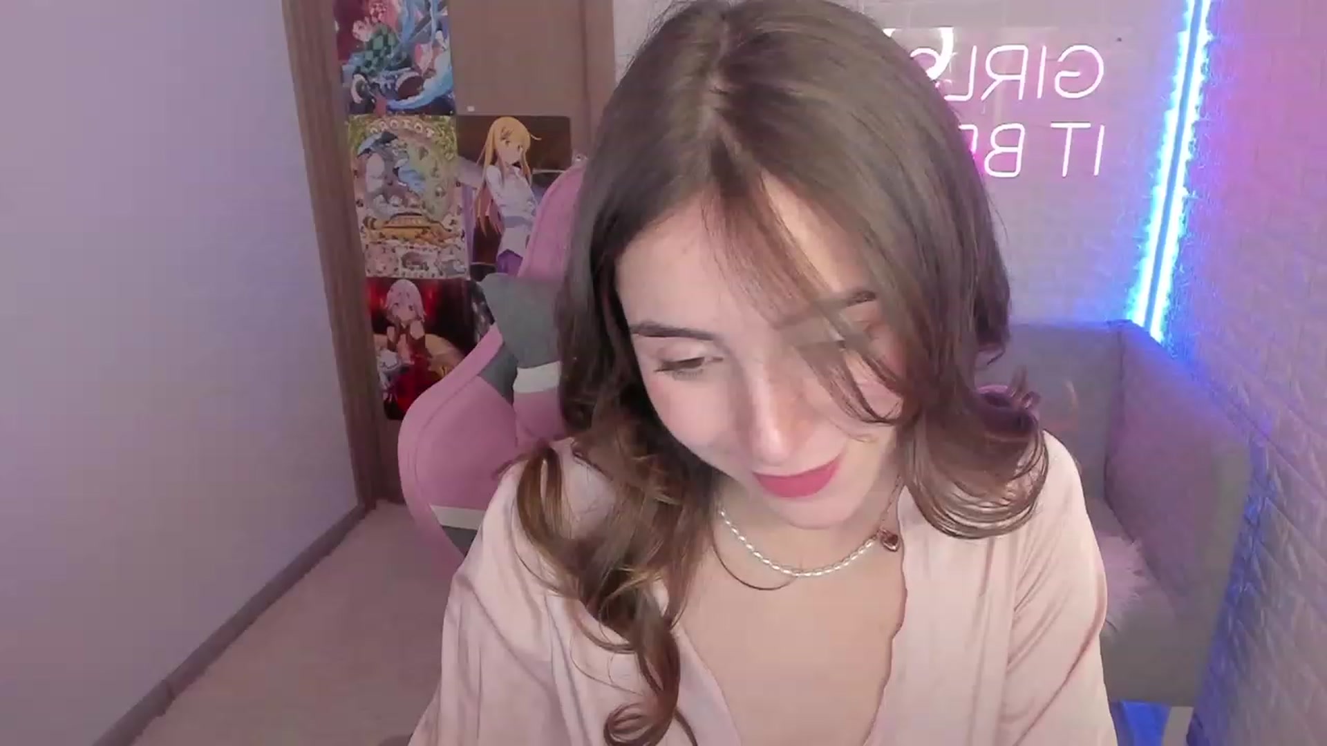 Gallery image thumbnail from ElsaYoung's myfreecams stream on, 01/28/2023, 14:54 image 1 of 20