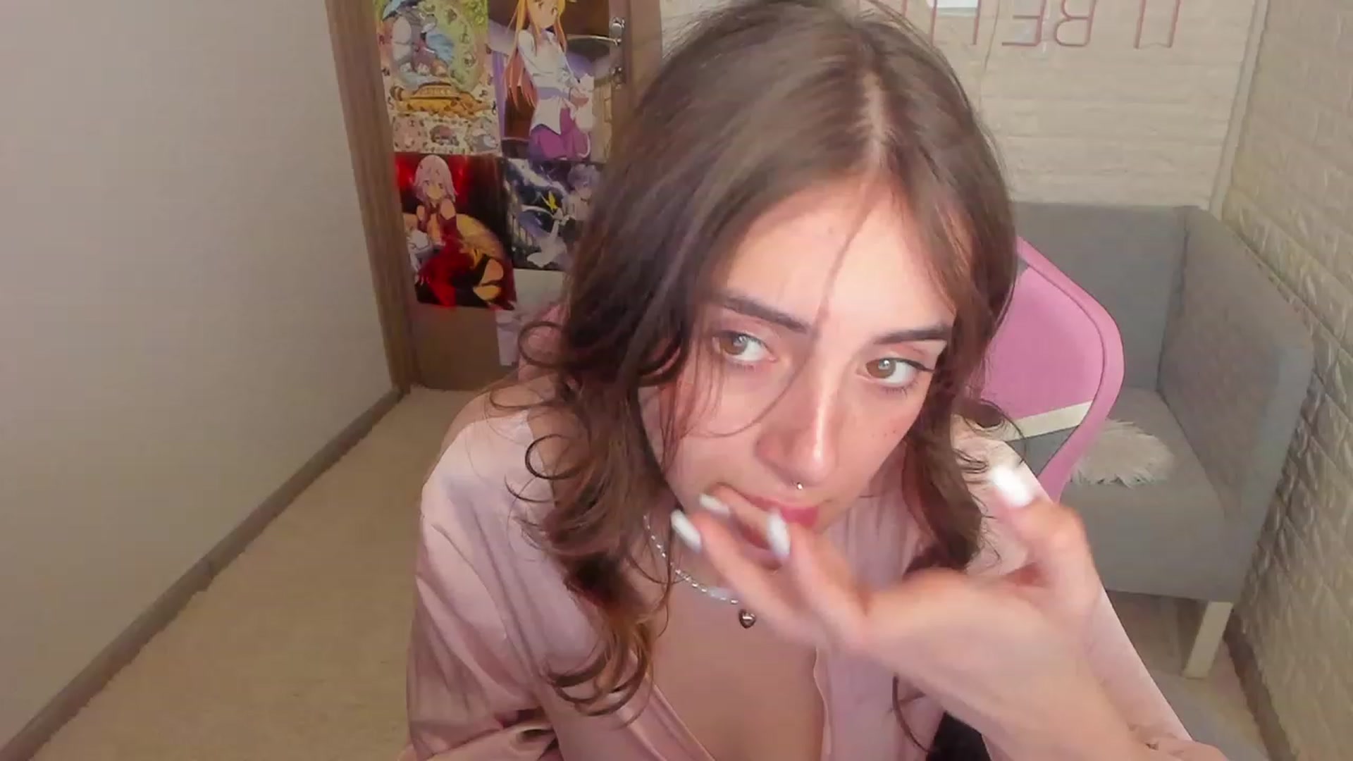 Gallery image thumbnail from ElsaYoung's myfreecams stream on, 01/28/2023, 17:40 image 1 of 20