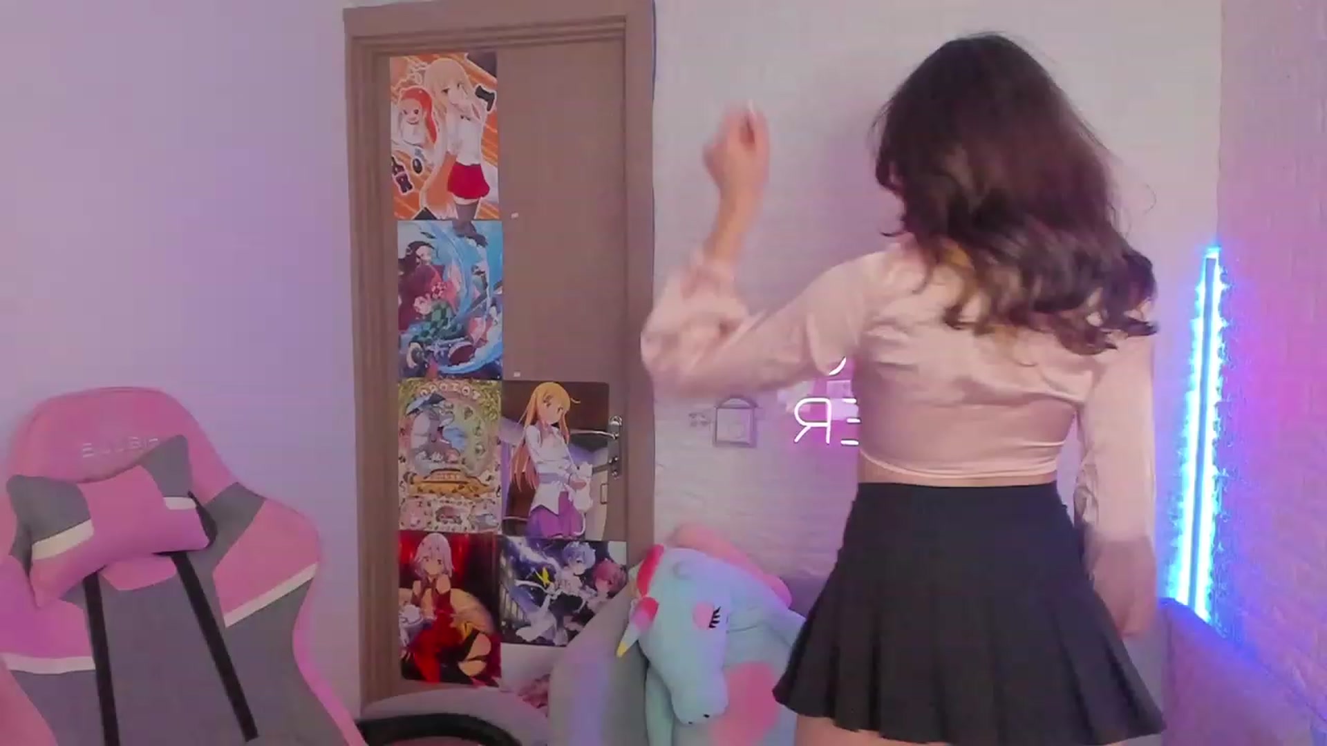 Gallery image thumbnail from ElsaYoung's myfreecams stream on, 01/28/2023, 17:40 image 14 of 20