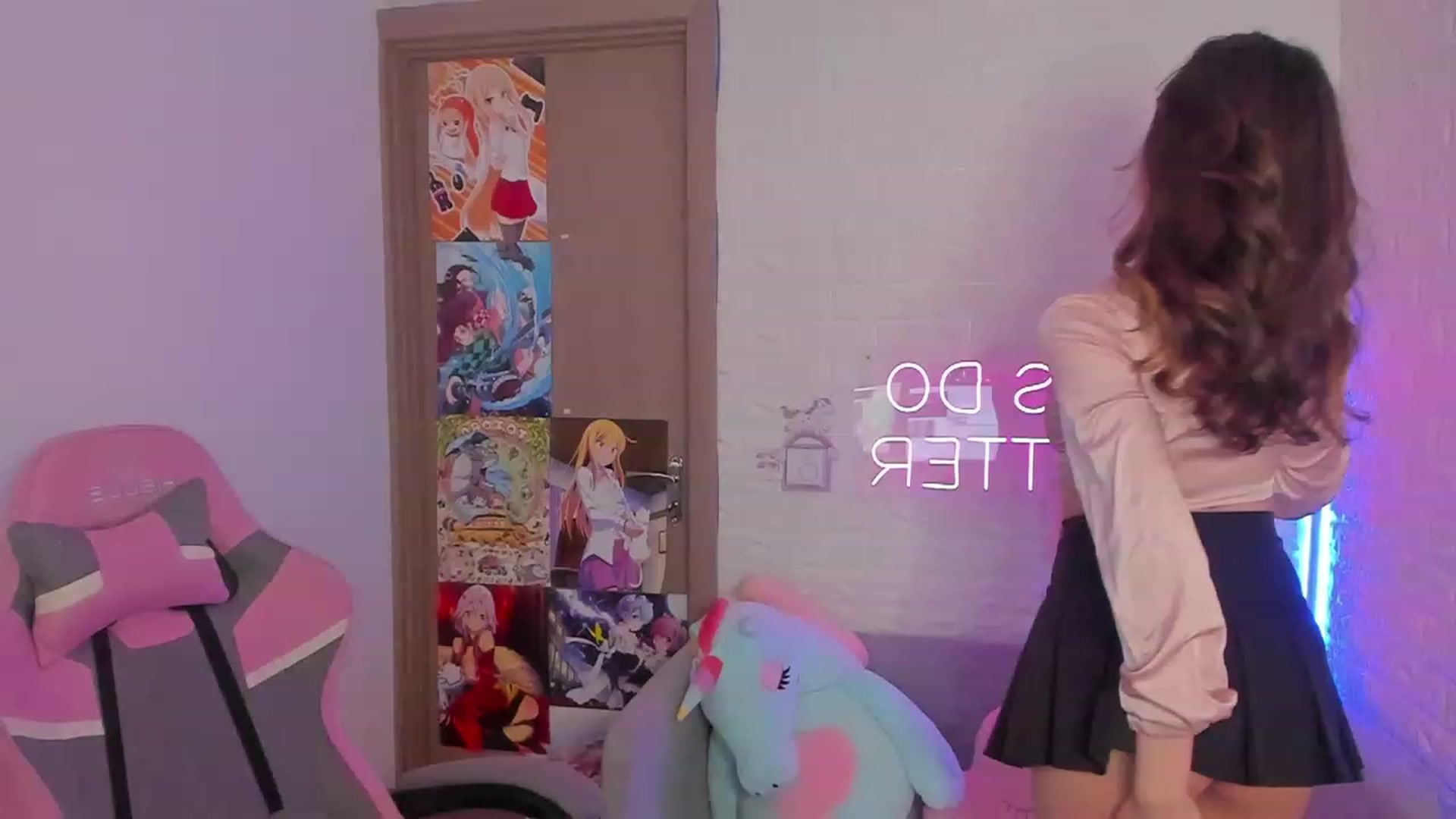 Gallery image thumbnail from ElsaYoung's myfreecams stream on, 01/28/2023, 17:40 image 16 of 20