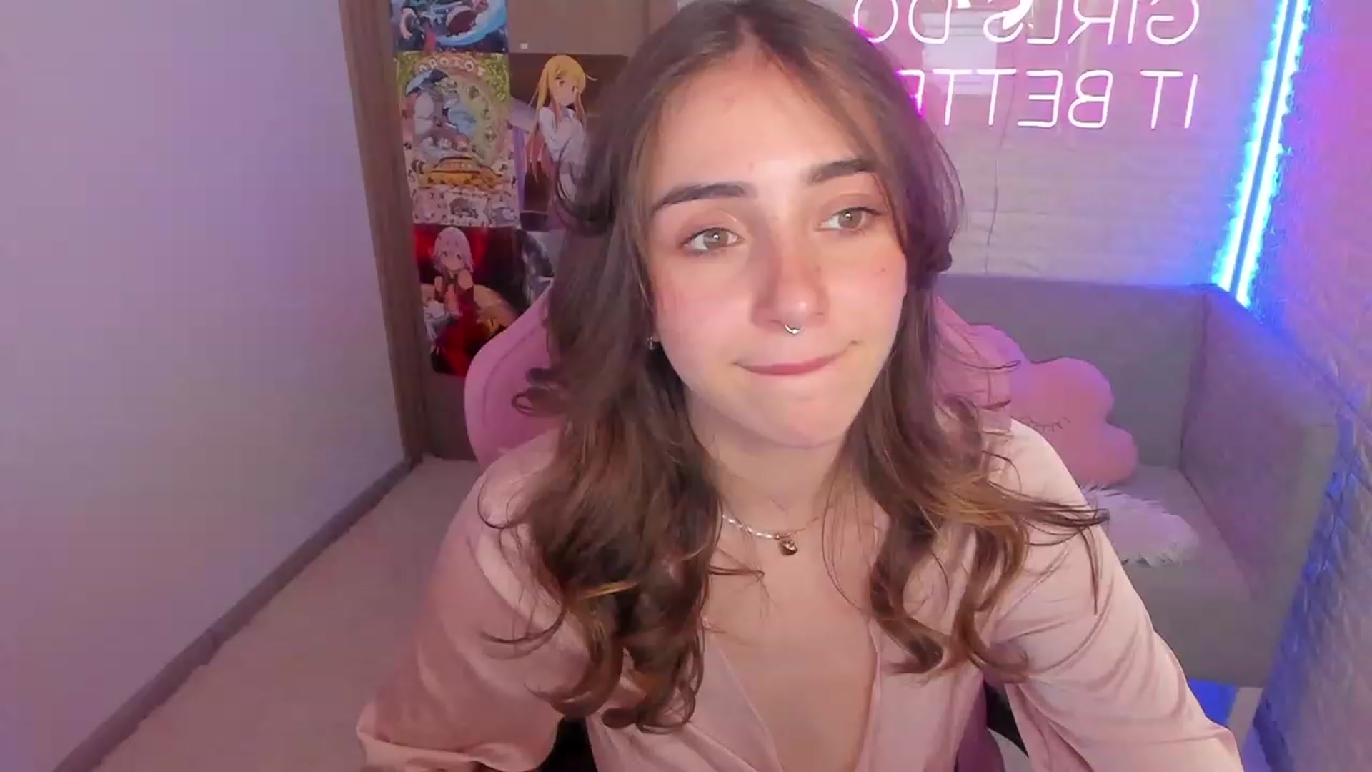 Gallery image thumbnail from ElsaYoung's myfreecams stream on, 01/28/2023, 17:40 image 19 of 20