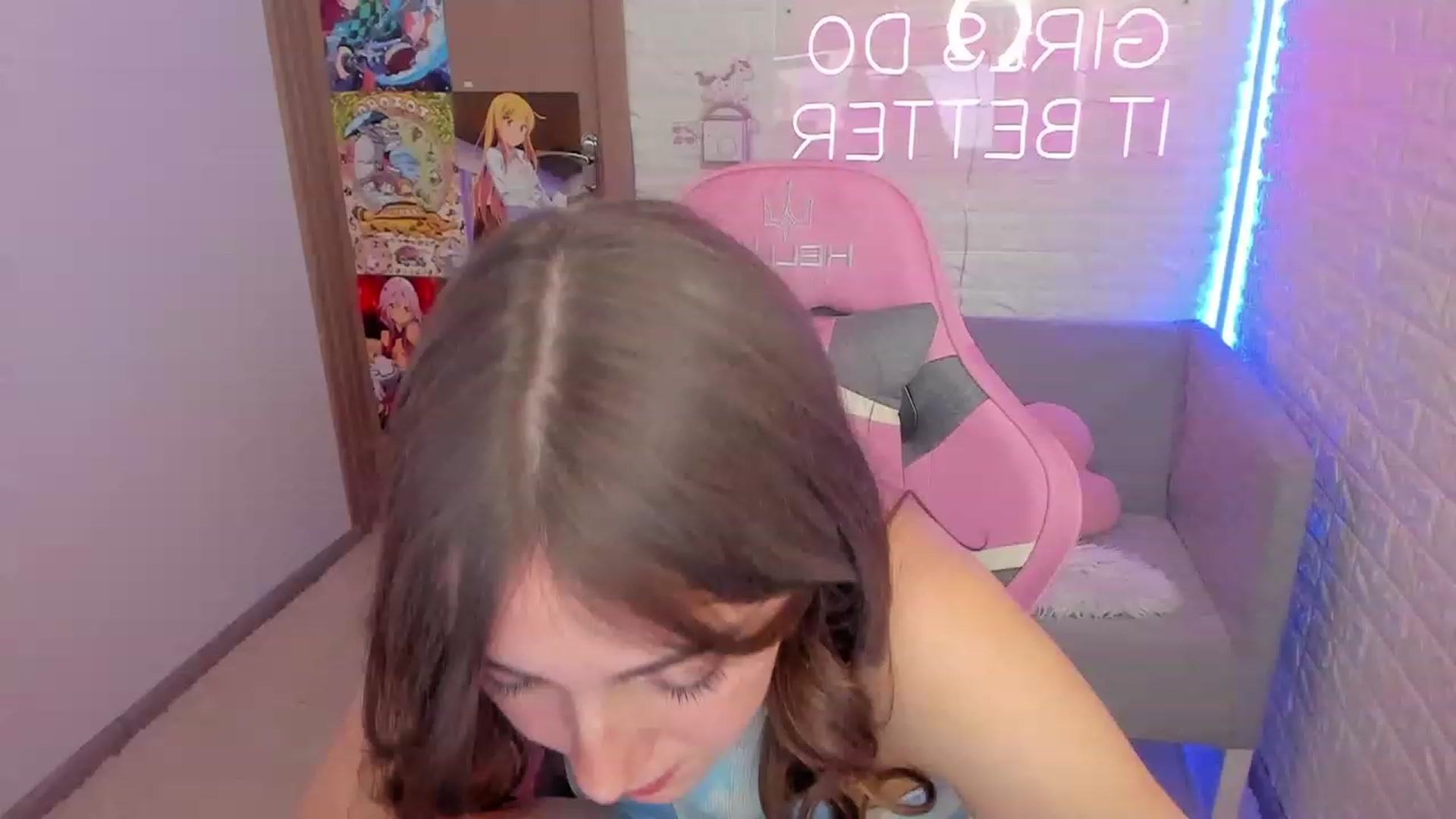 Gallery image thumbnail from ElsaYoung's myfreecams stream on, 01/29/2023, 13:14 image 4 of 20