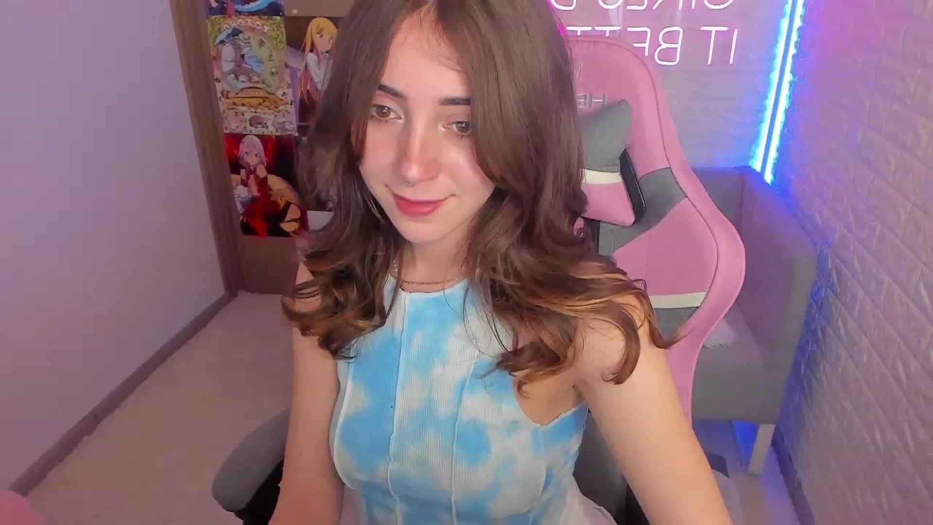 Gallery image thumbnail from ElsaYoung's myfreecams stream on, 01/29/2023, 14:50 image 5 of 20