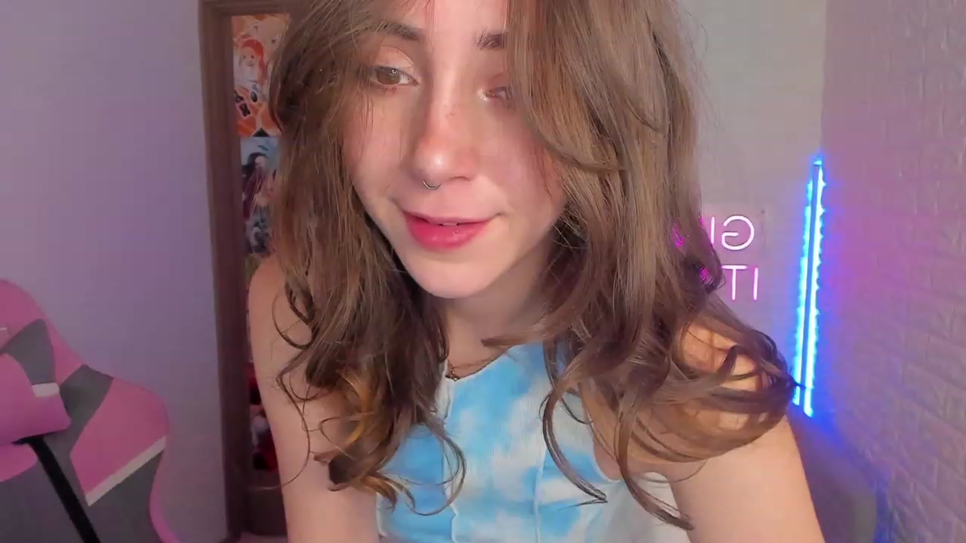 Gallery image thumbnail from ElsaYoung's myfreecams stream on, 01/29/2023, 14:50 image 1 of 20