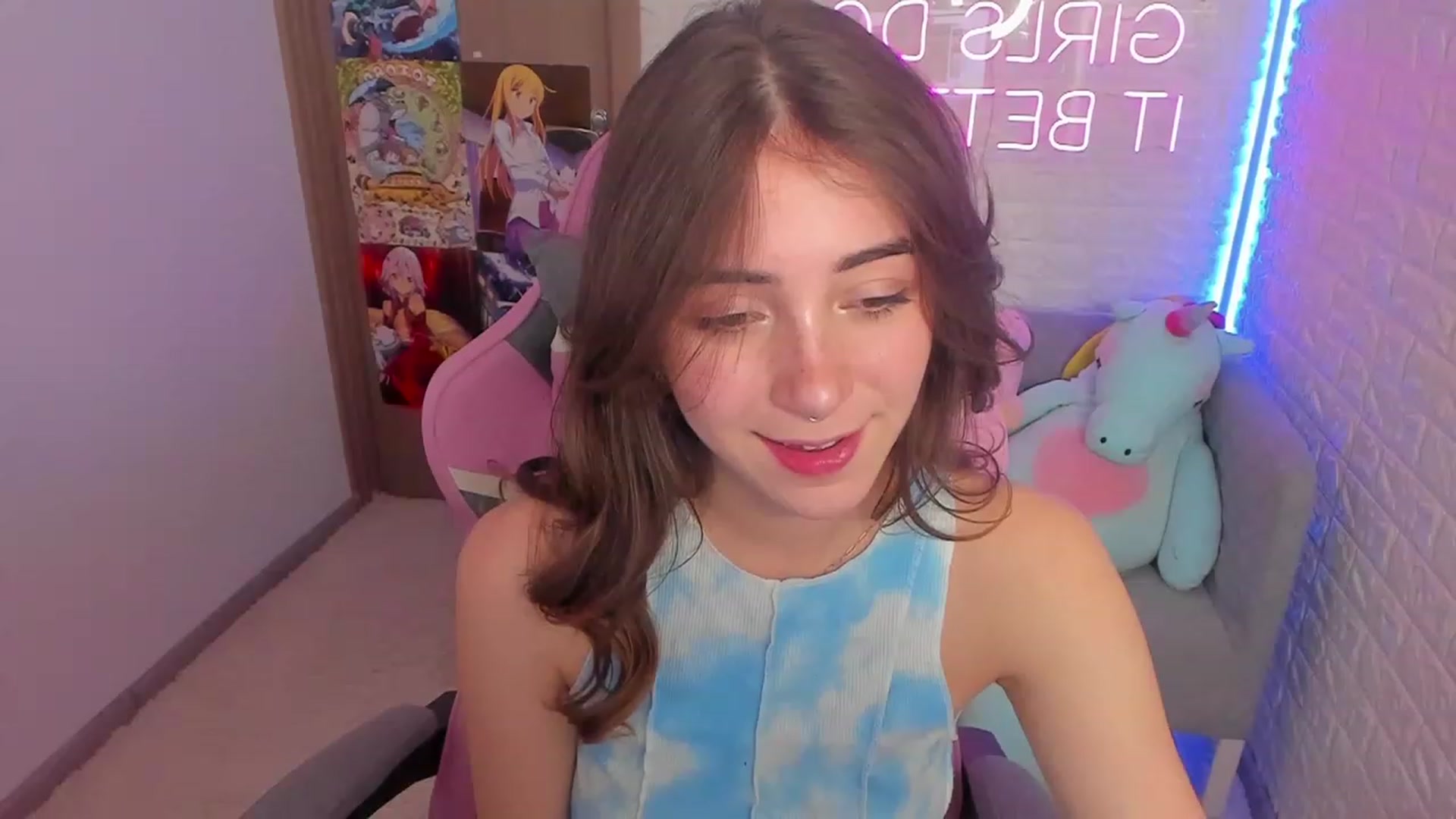 Gallery image thumbnail from ElsaYoung's myfreecams stream on, 01/29/2023, 14:50 image 15 of 20
