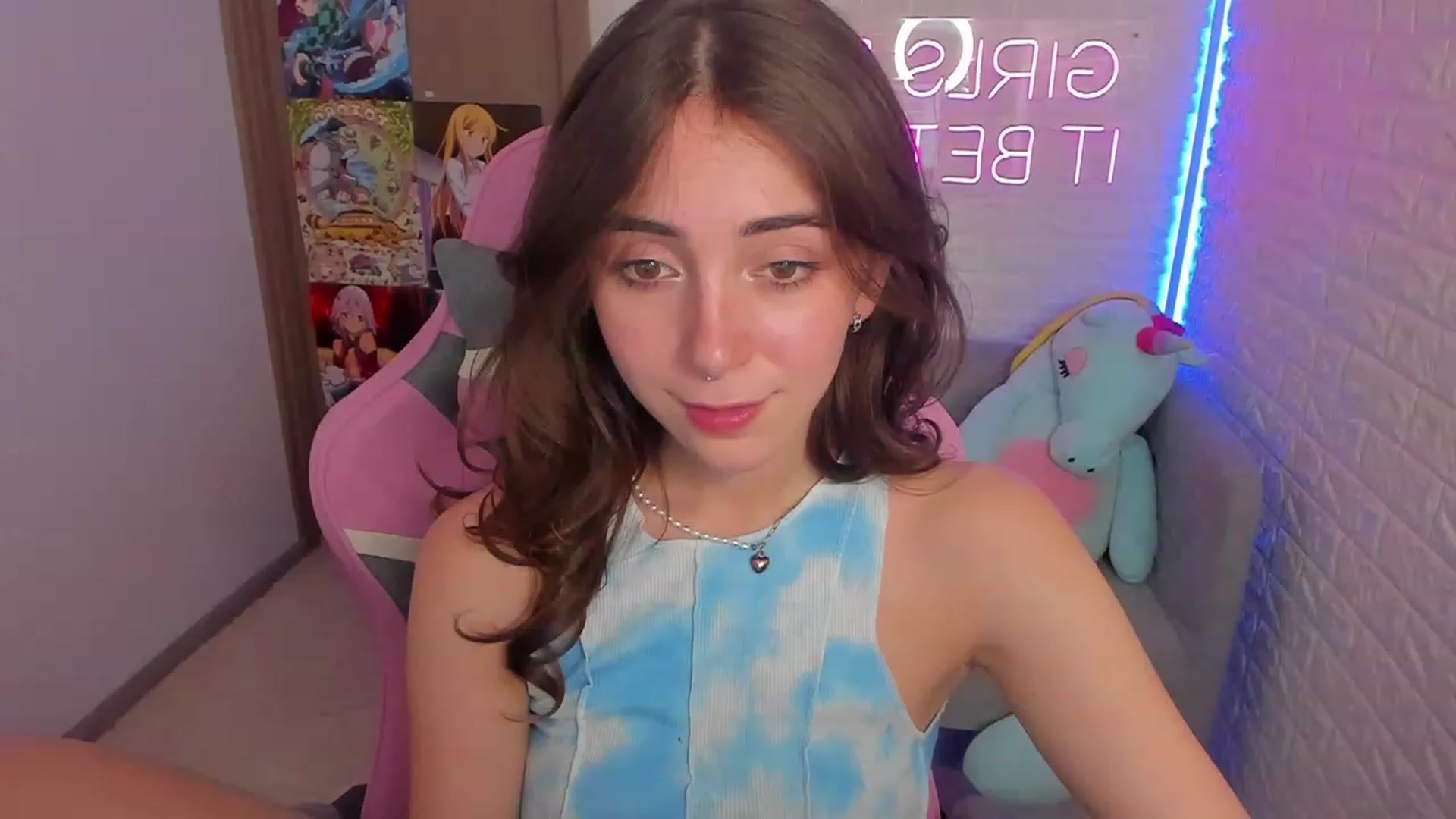 Gallery image thumbnail from ElsaYoung's myfreecams stream on, 01/29/2023, 15:53 image 16 of 20