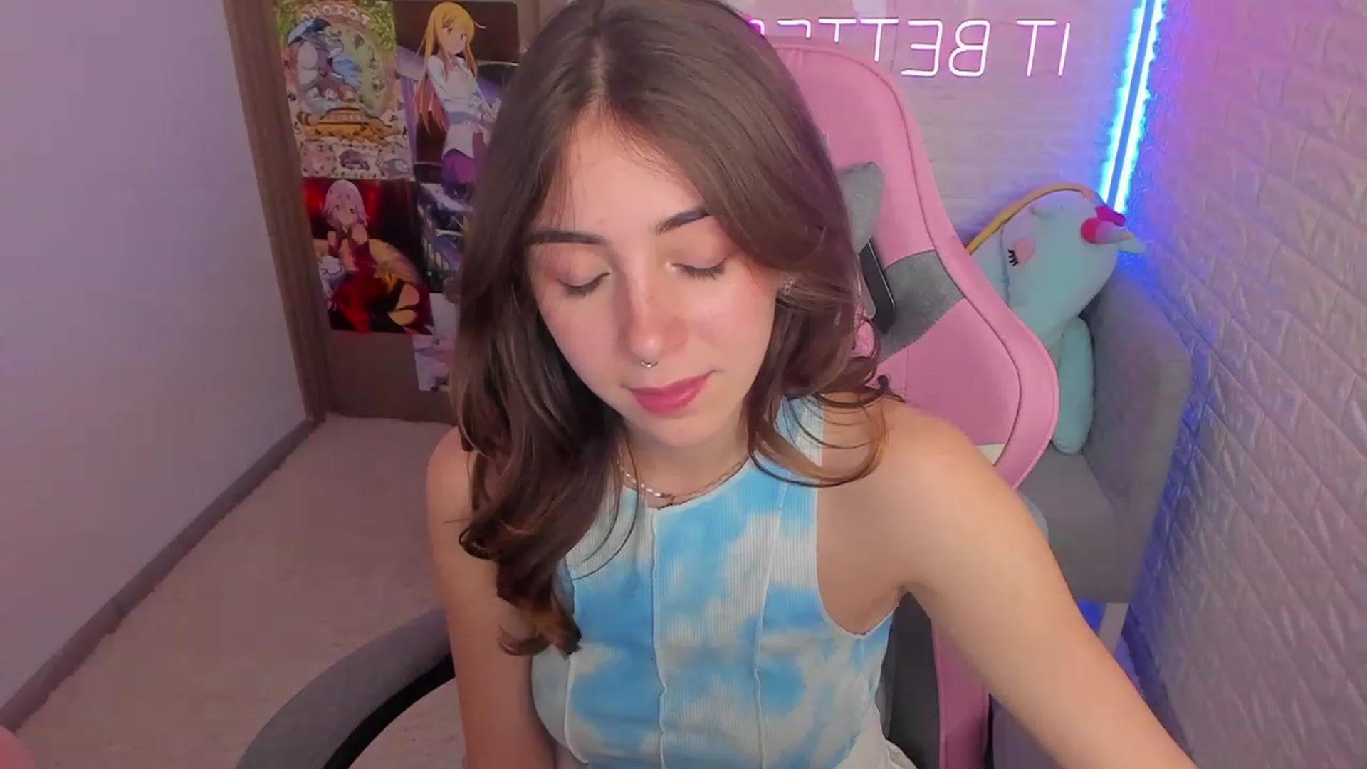 Gallery image thumbnail from ElsaYoung's myfreecams stream on, 01/29/2023, 16:21 image 20 of 20