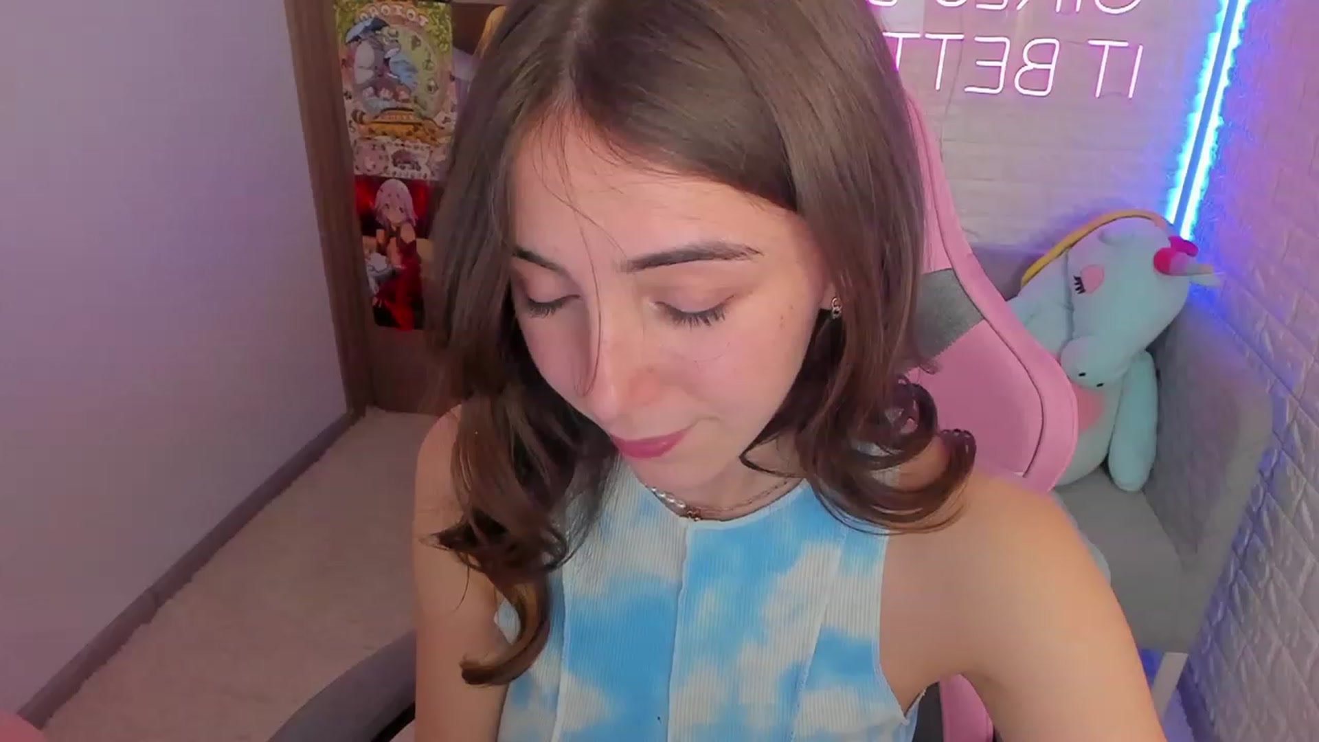 Gallery image thumbnail from ElsaYoung's myfreecams stream on, 01/29/2023, 16:43 image 15 of 20