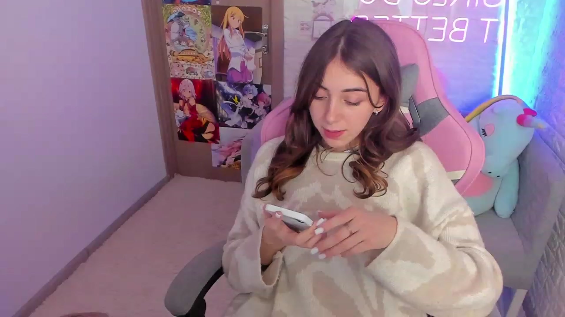 Gallery image thumbnail from ElsaYoung's myfreecams stream on, 01/29/2023, 19:32 image 17 of 20