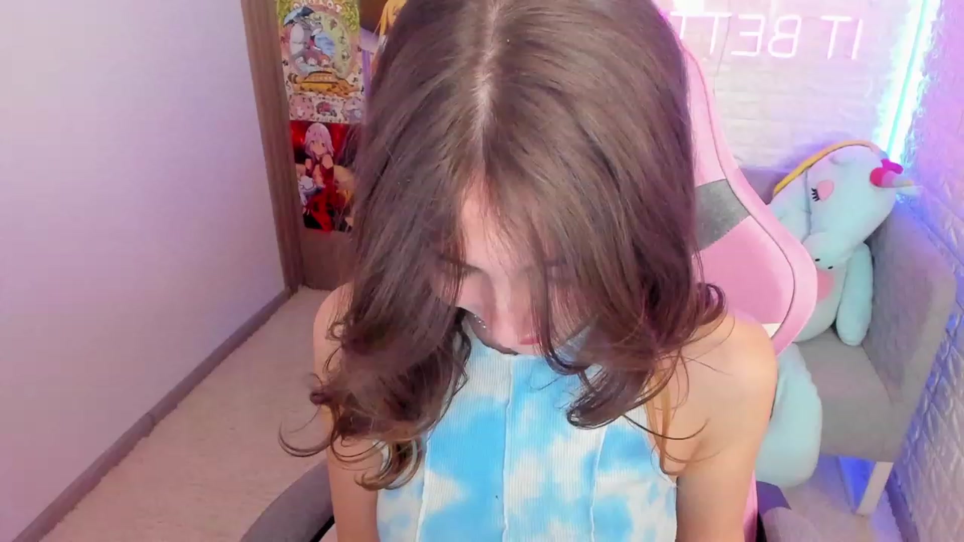 Gallery image thumbnail from ElsaYoung's myfreecams stream on, 01/29/2023, 19:32 image 3 of 20