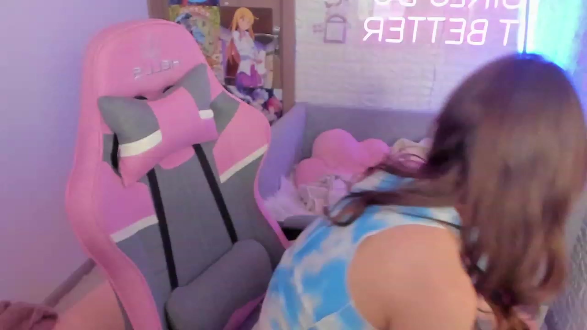 Gallery image thumbnail from ElsaYoung's myfreecams stream on, 01/29/2023, 19:32 image 12 of 20