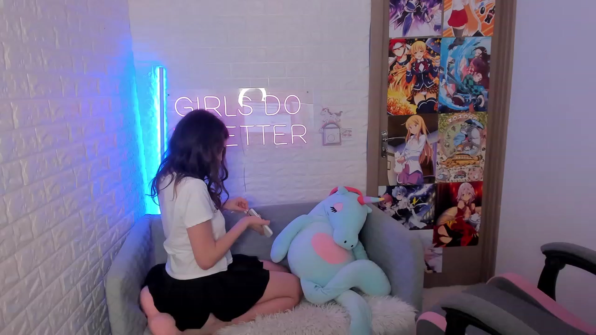 Gallery image thumbnail from ElsaYoung's myfreecams stream on, 02/02/2023, 19:34 image 1 of 20