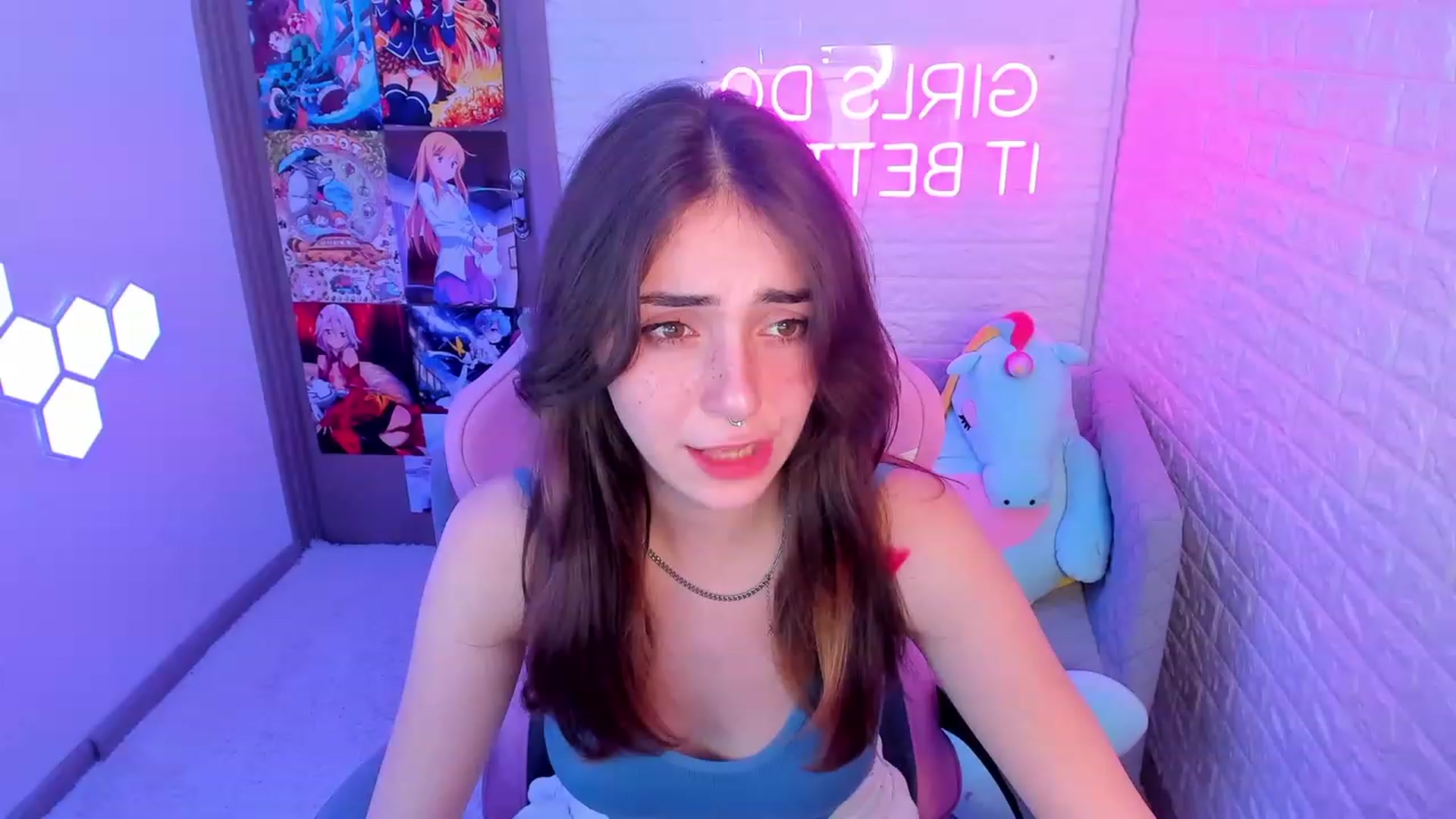 Gallery image thumbnail from ElsaYoung's myfreecams stream on, 02/15/2023, 15:48 image 12 of 20
