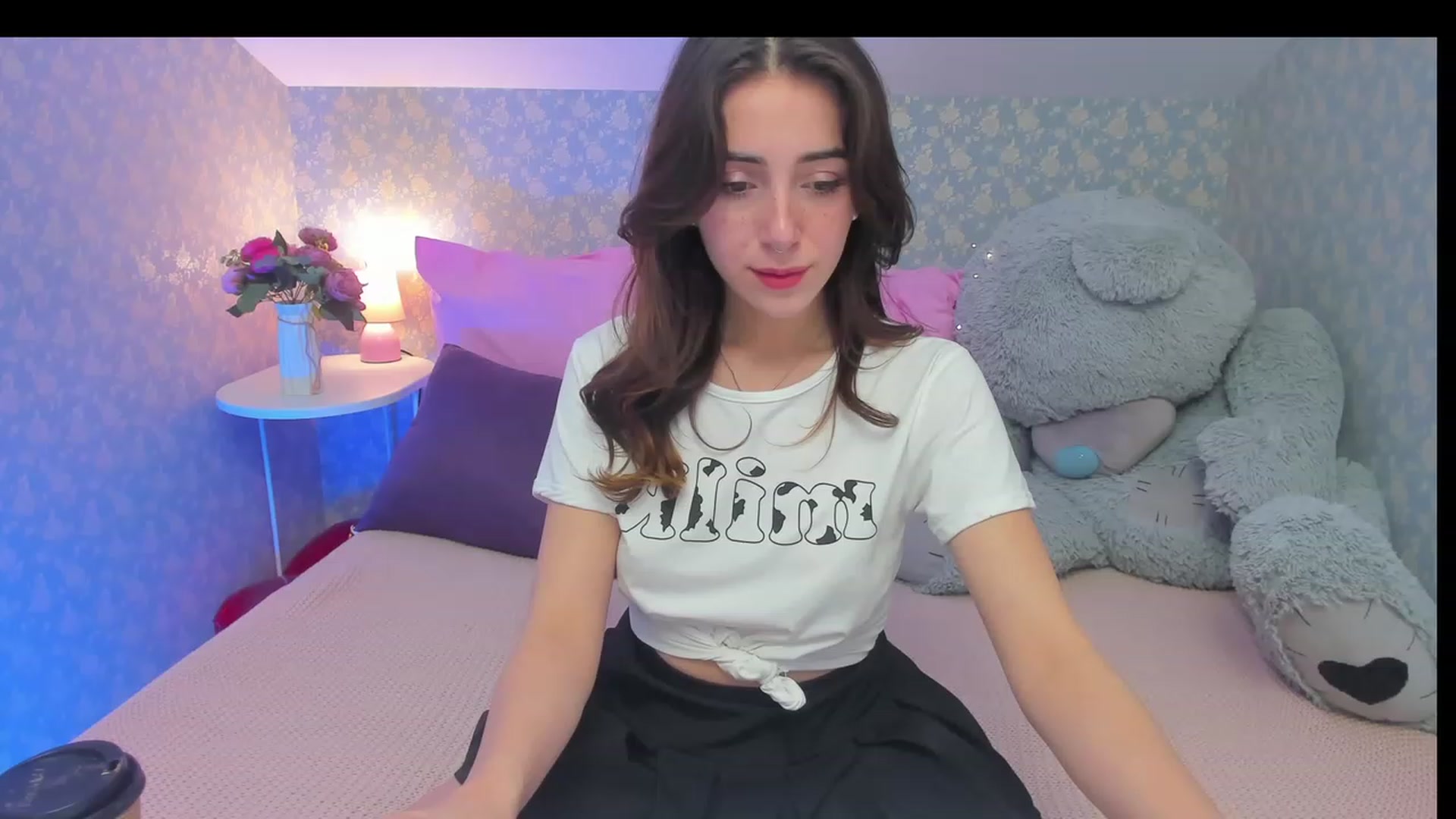 Gallery image thumbnail from ElsaYoung's myfreecams stream on, 03/03/2023, 14:37 image 9 of 20