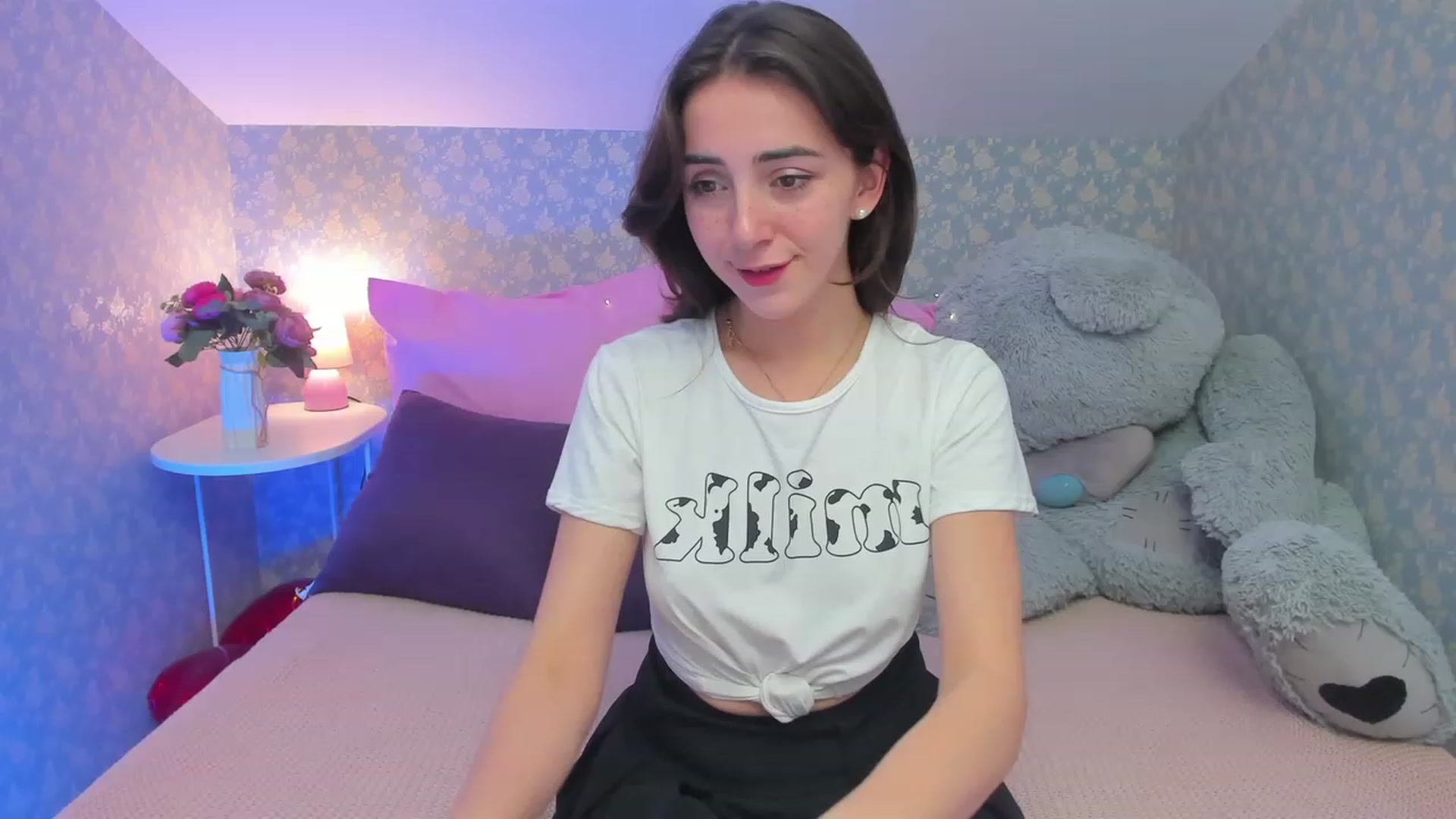 Gallery image thumbnail from ElsaYoung's myfreecams stream on, 03/03/2023, 14:37 image 15 of 20
