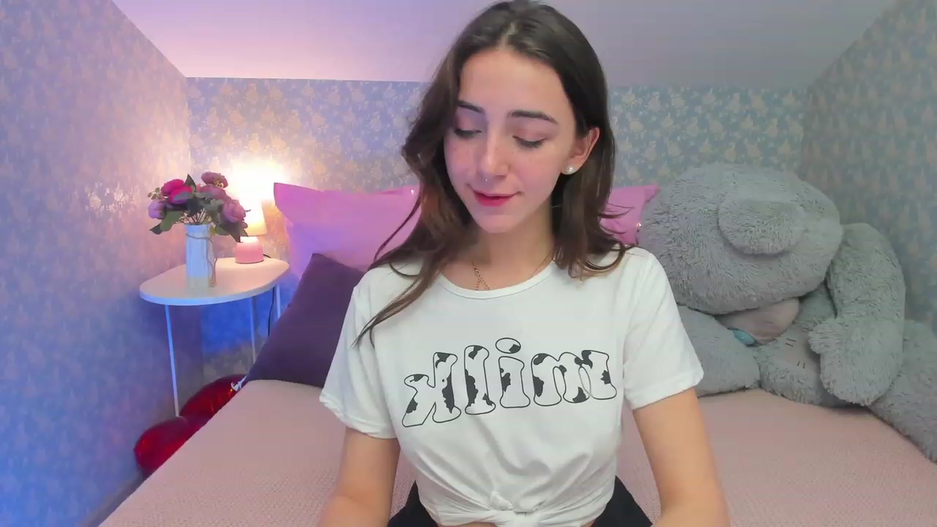Gallery image thumbnail from ElsaYoung's myfreecams stream on, 03/03/2023, 15:56 image 20 of 20