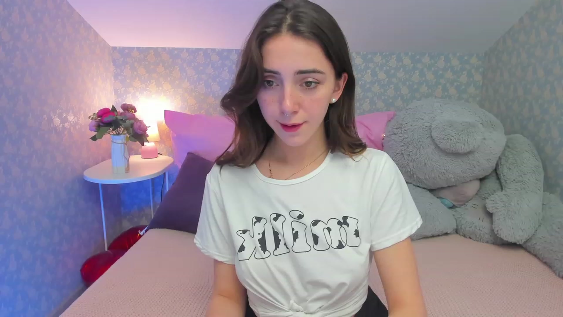 Gallery image thumbnail from ElsaYoung's myfreecams stream on, 03/03/2023, 15:56 image 18 of 20