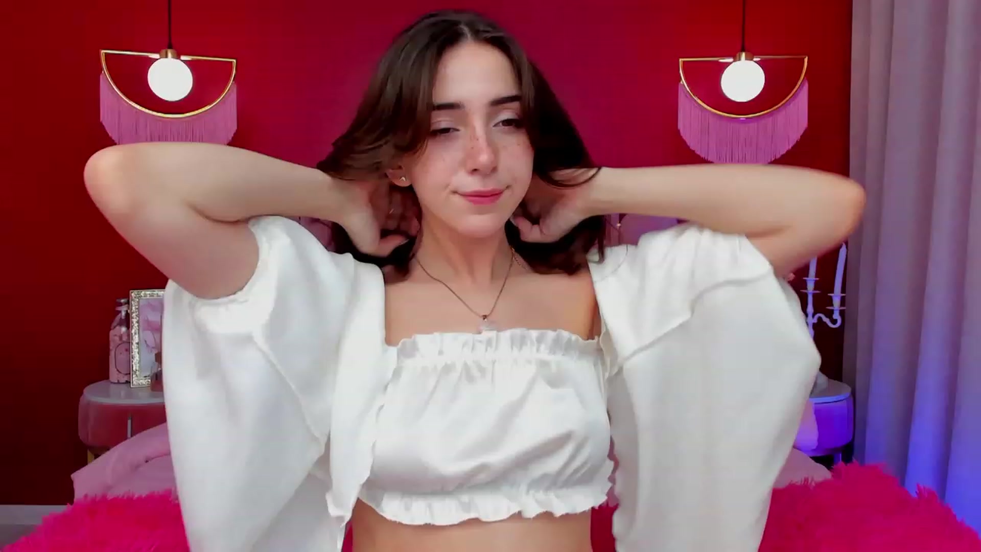 Gallery image thumbnail from ElsaYoung's myfreecams stream on, 03/12/2023, 07:12 image 18 of 20