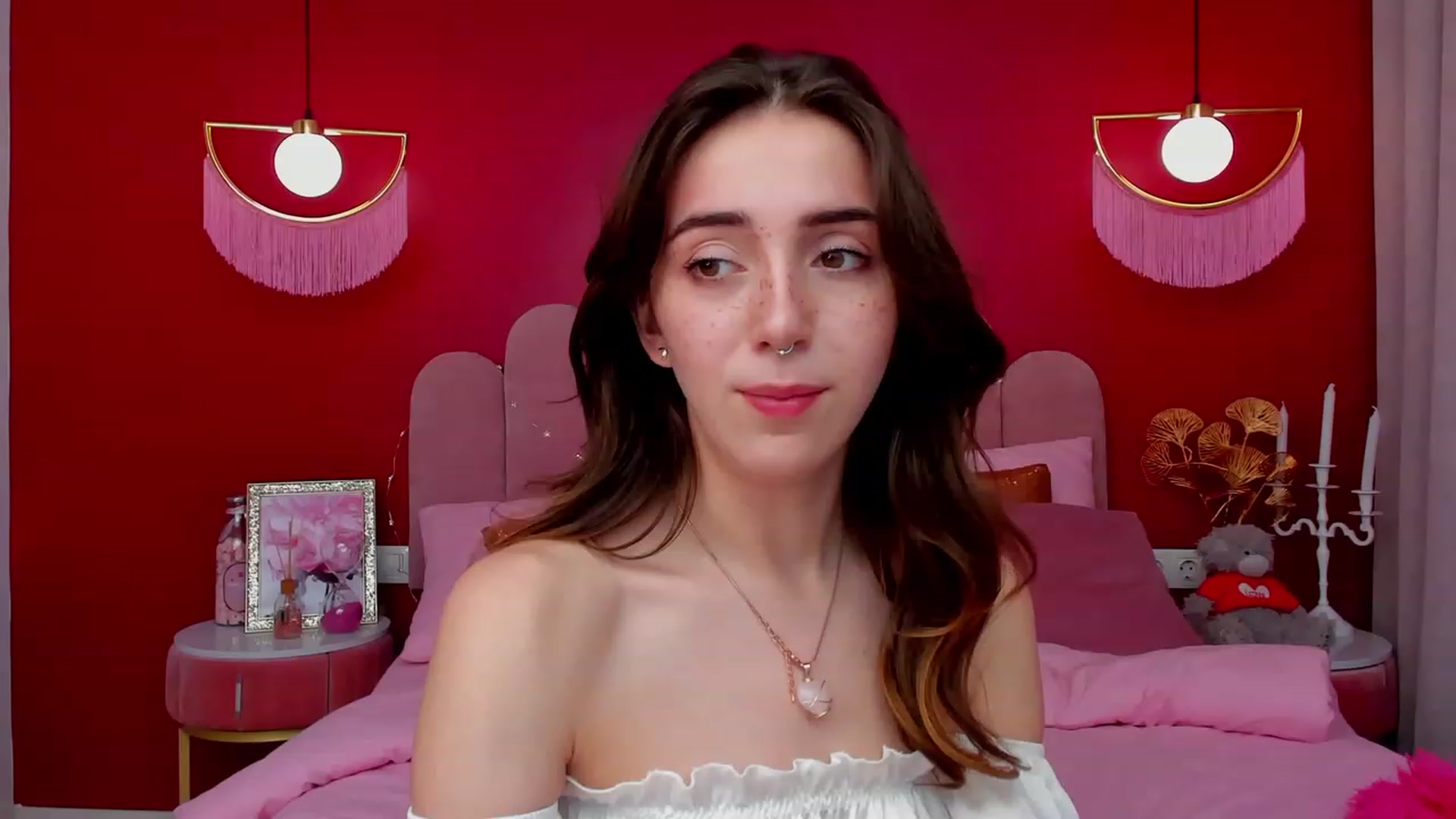Gallery image thumbnail from ElsaYoung's myfreecams stream on, 03/12/2023, 11:28 image 3 of 20