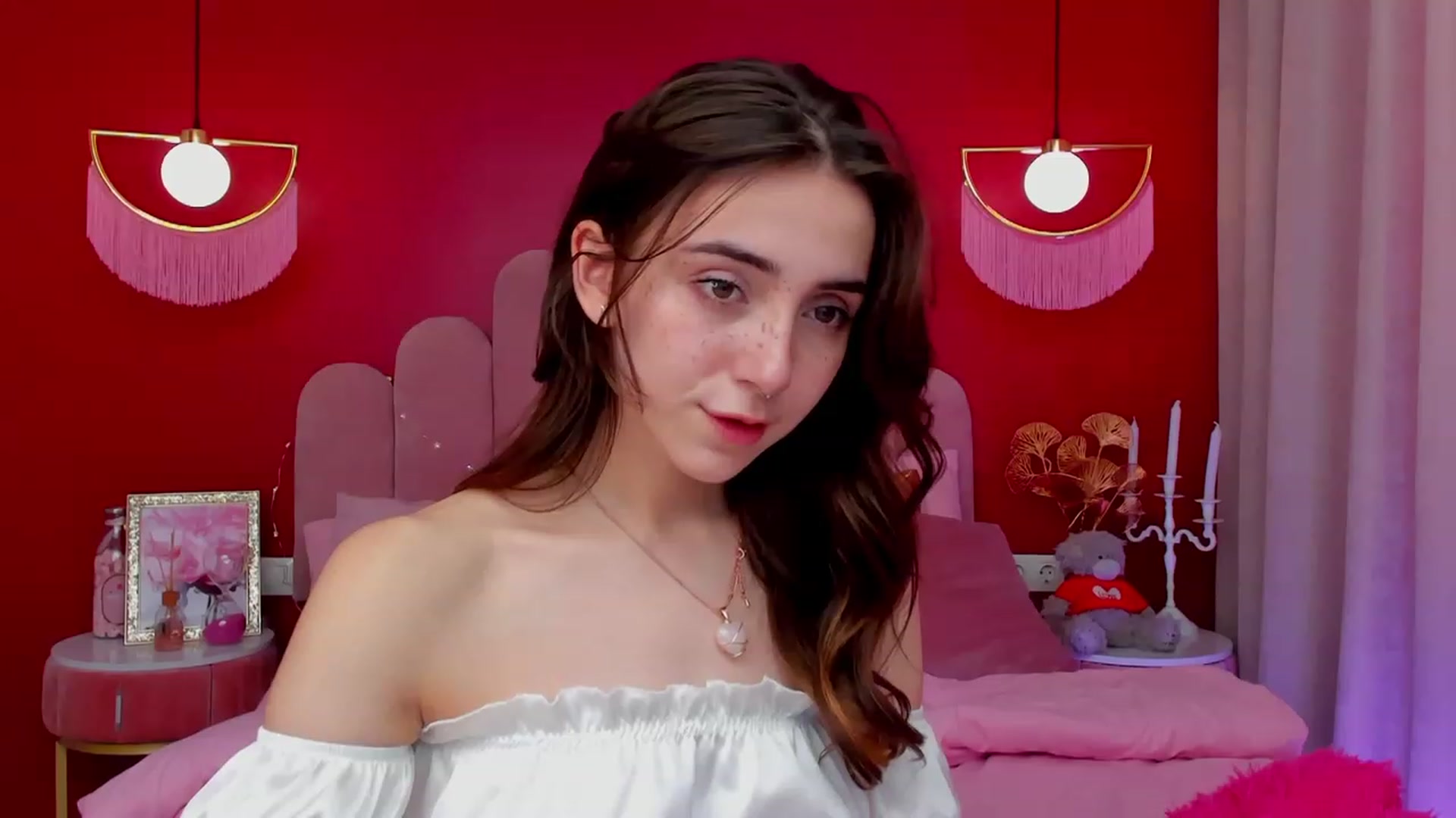 Gallery image thumbnail from ElsaYoung's myfreecams stream on, 03/12/2023, 11:28 image 19 of 20