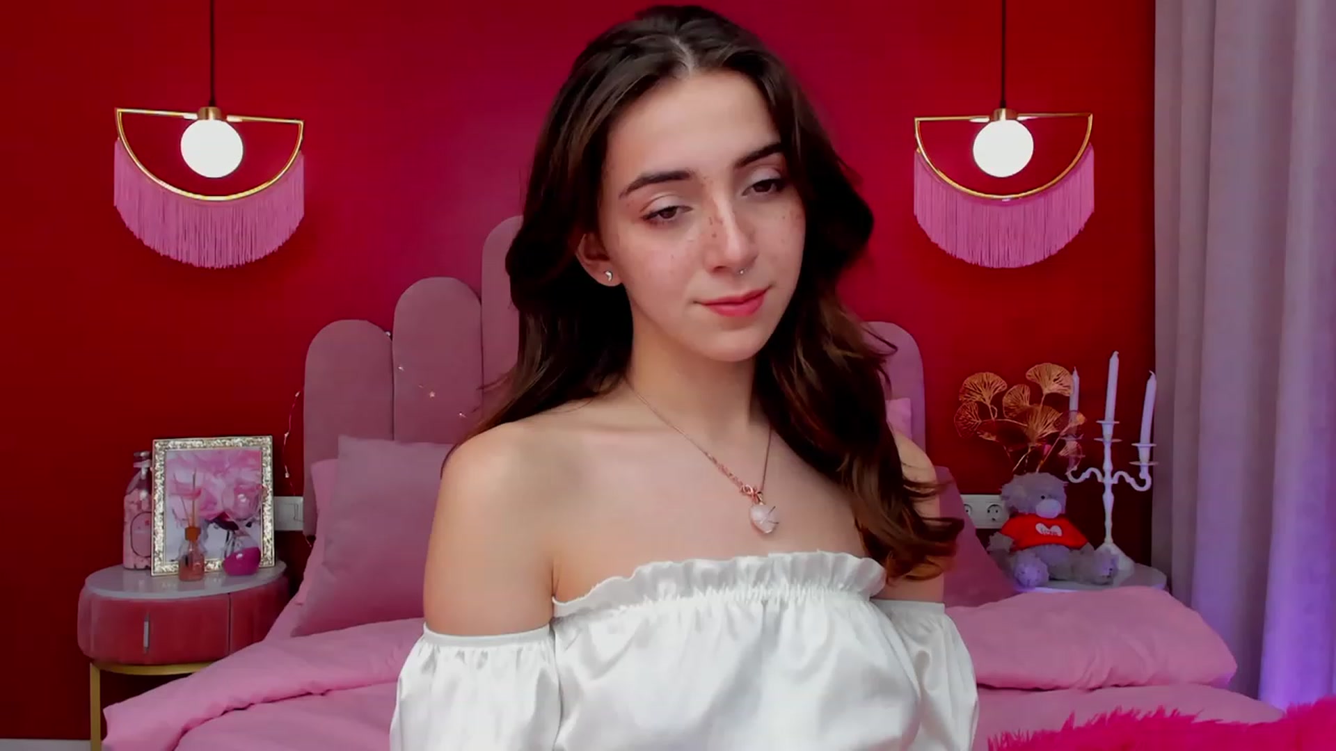 Gallery image thumbnail from ElsaYoung's myfreecams stream on, 03/12/2023, 11:28 image 10 of 20