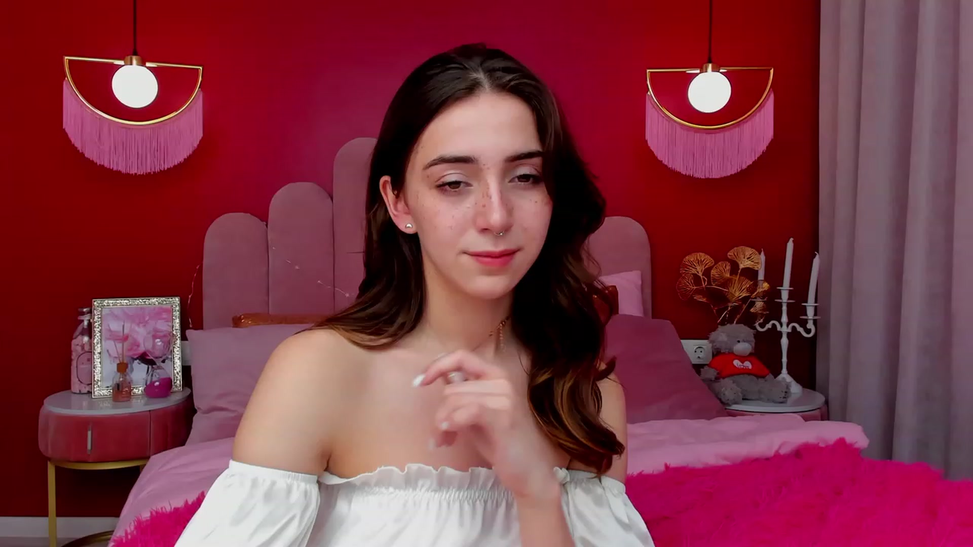 Gallery image thumbnail from ElsaYoung's myfreecams stream on, 03/12/2023, 14:45 image 20 of 20