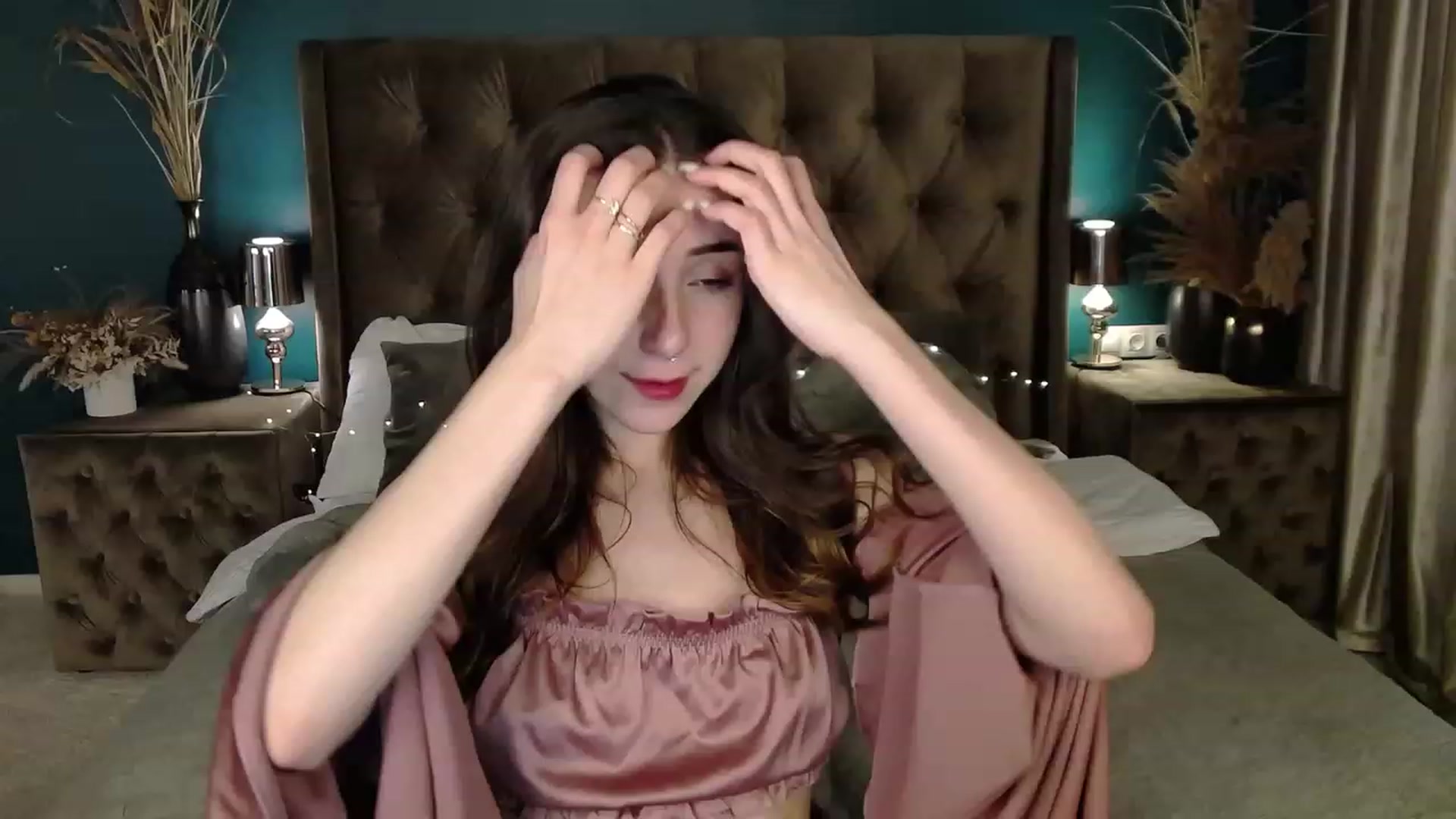 Gallery image thumbnail from ElsaYoung's myfreecams stream on, 03/15/2023, 15:20 image 8 of 20