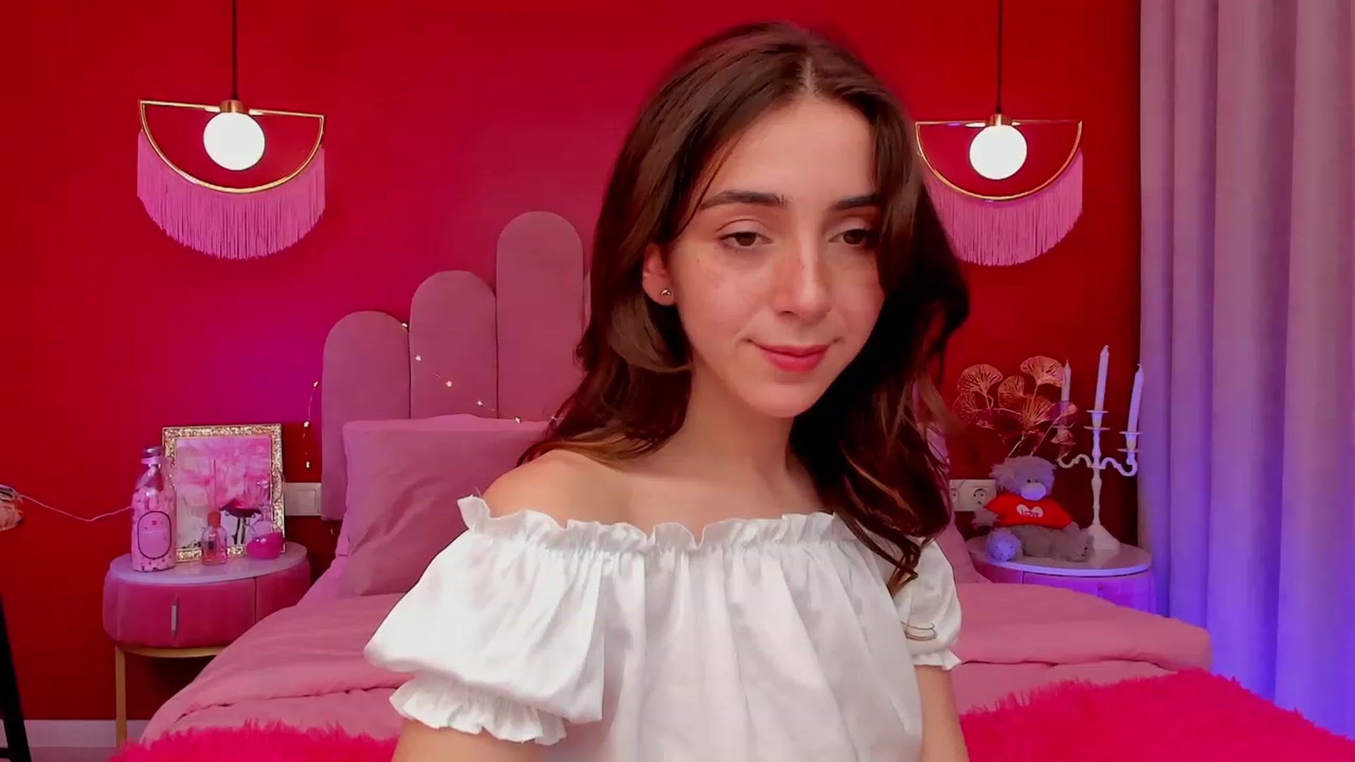 Gallery image thumbnail from ElsaYoung's myfreecams stream on, 03/16/2023, 14:18 image 5 of 20