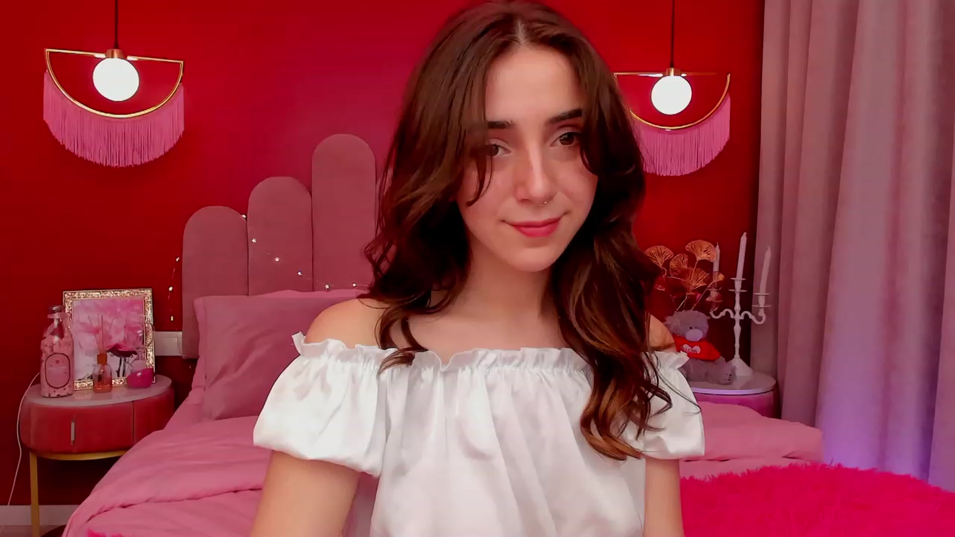 Gallery image thumbnail from ElsaYoung's myfreecams stream on, 03/16/2023, 16:33 image 2 of 20