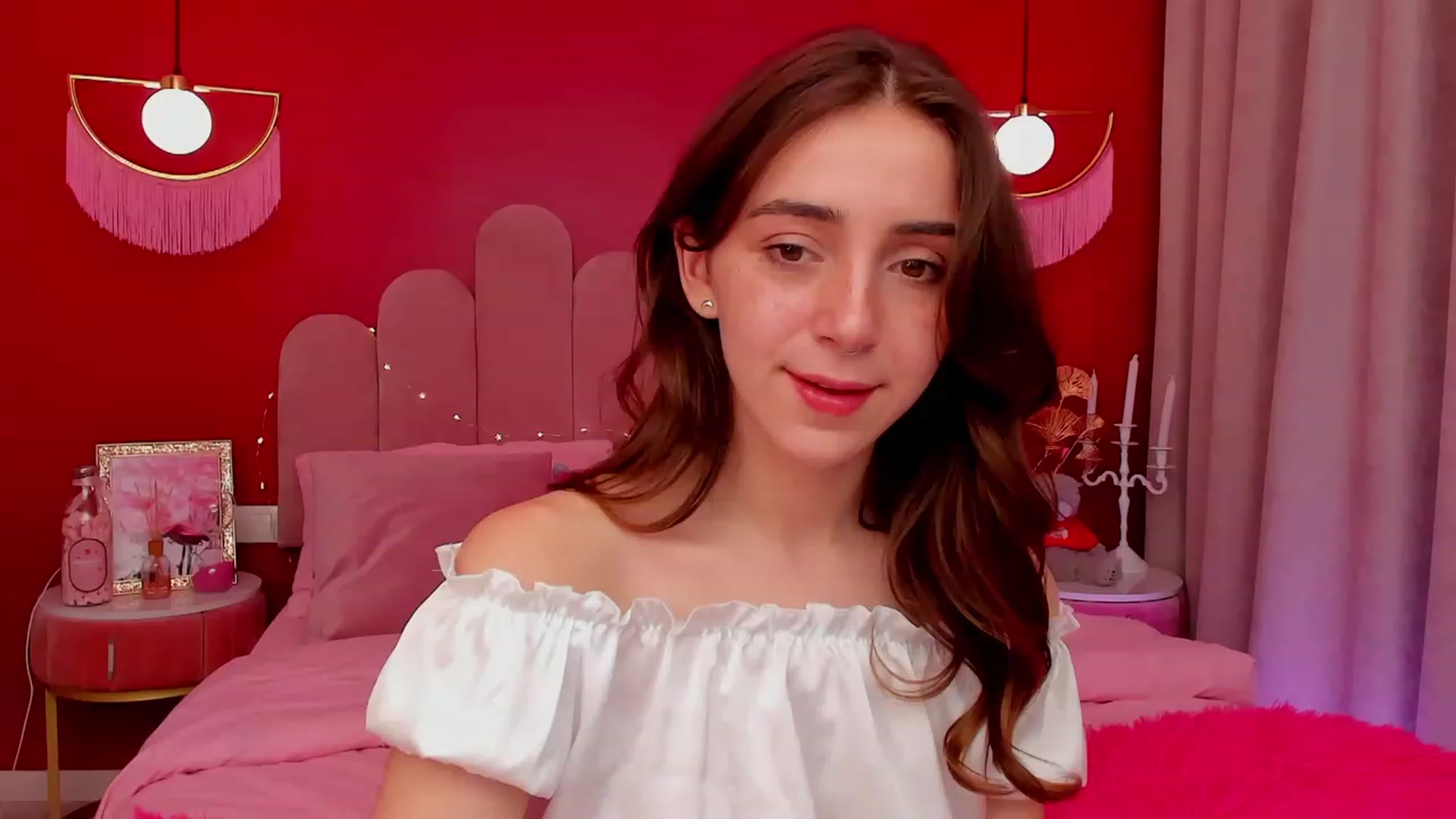 Gallery image thumbnail from ElsaYoung's myfreecams stream on, 03/16/2023, 16:33 image 8 of 20