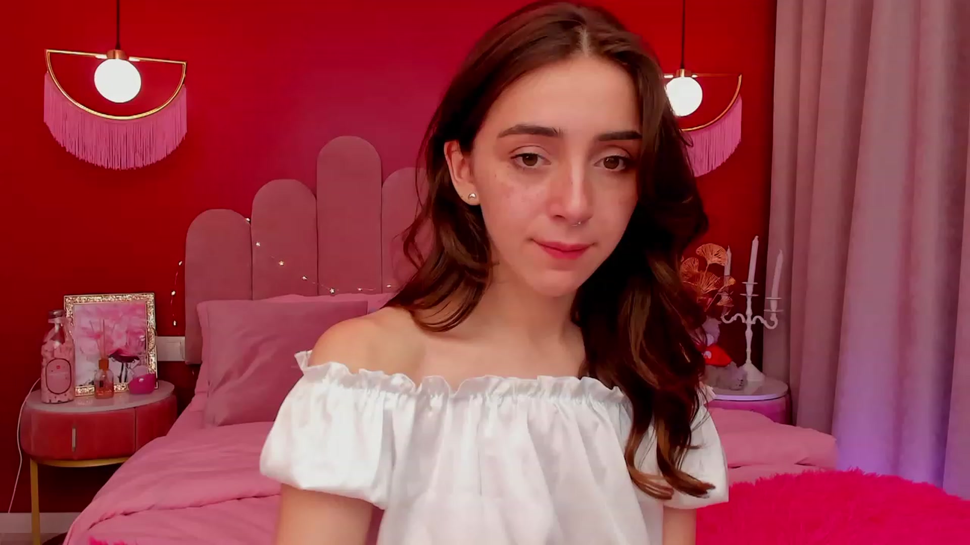 Gallery image thumbnail from ElsaYoung's myfreecams stream on, 03/16/2023, 16:33 image 6 of 20