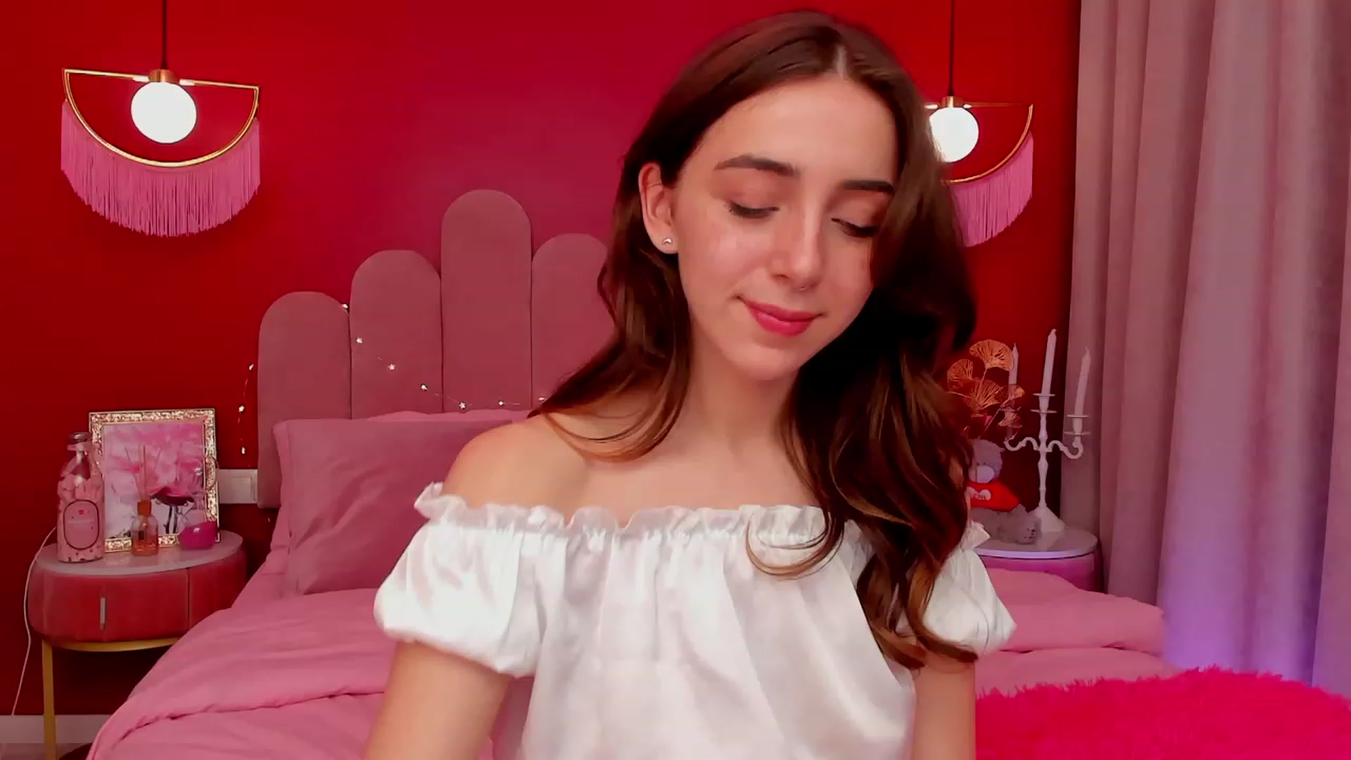 Gallery image thumbnail from ElsaYoung's myfreecams stream on, 03/16/2023, 16:33 image 10 of 20