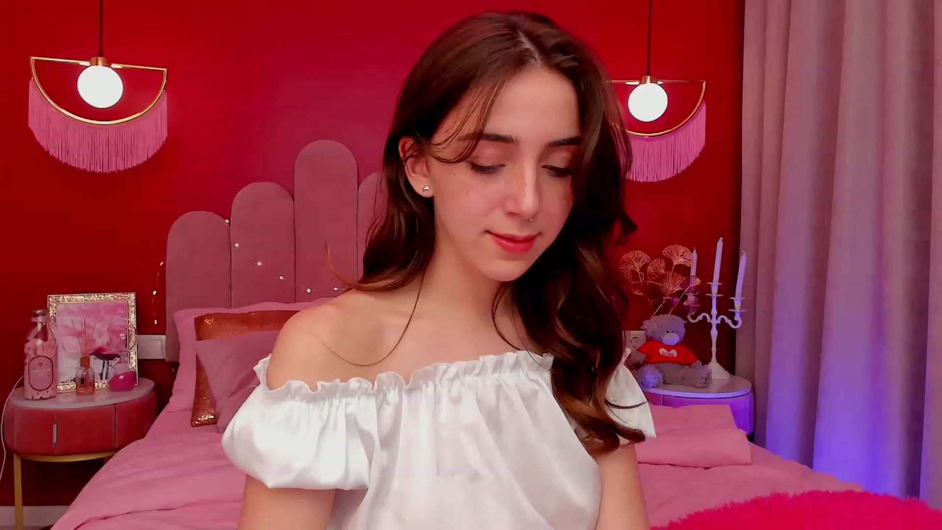 Gallery image thumbnail from ElsaYoung's myfreecams stream on, 03/16/2023, 17:59 image 1 of 20