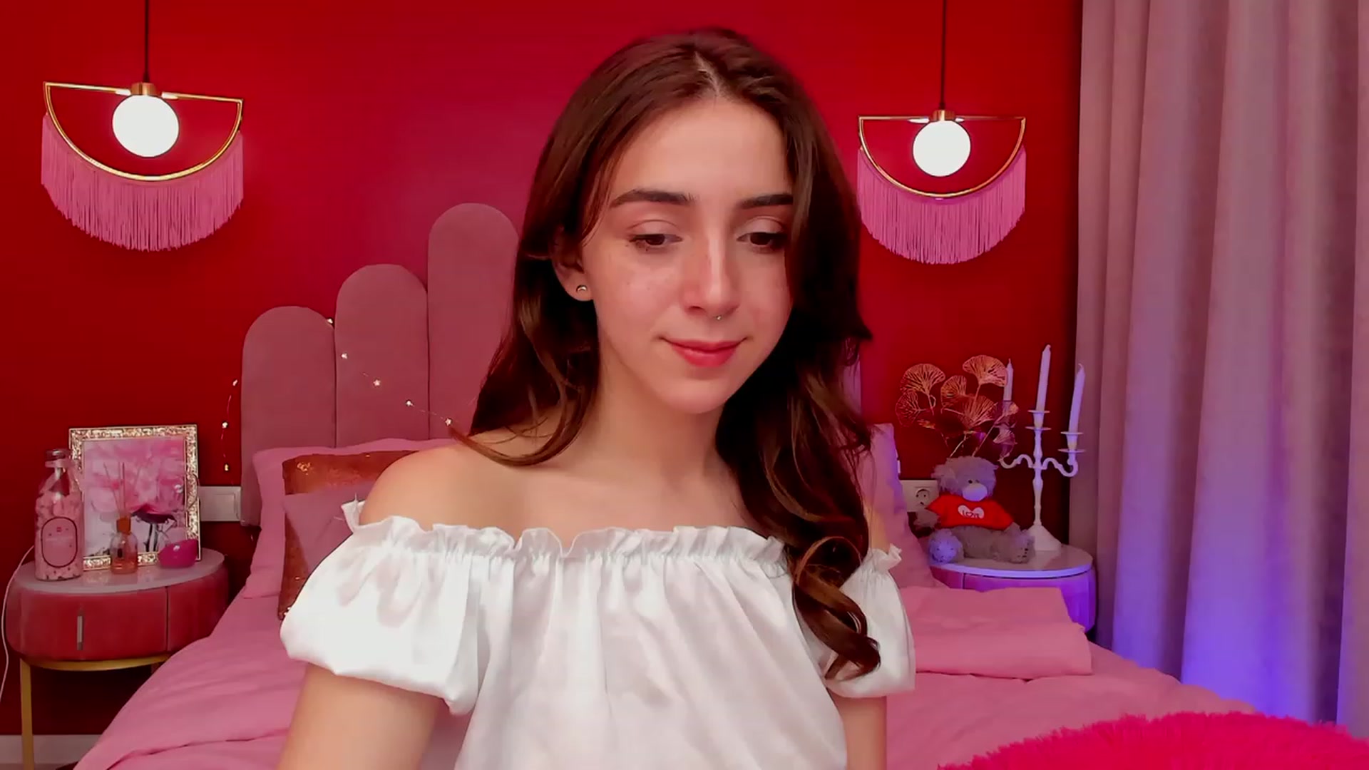 Gallery image thumbnail from ElsaYoung's myfreecams stream on, 03/16/2023, 17:59 image 6 of 20