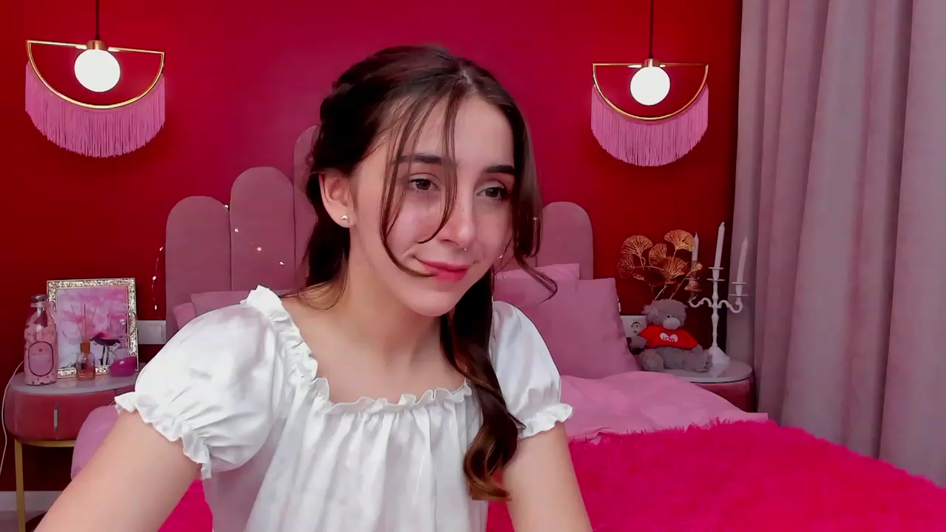 Gallery image thumbnail from ElsaYoung's myfreecams stream on, 03/16/2023, 20:01 image 9 of 20