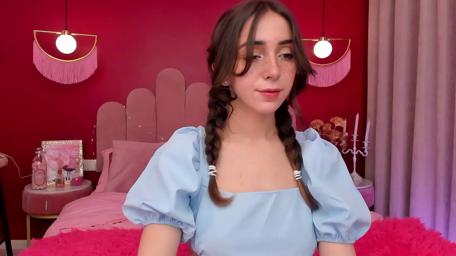 Gallery image thumbnail from ElsaYoung's myfreecams stream on, 03/17/2023, 14:03 image 16 of 20
