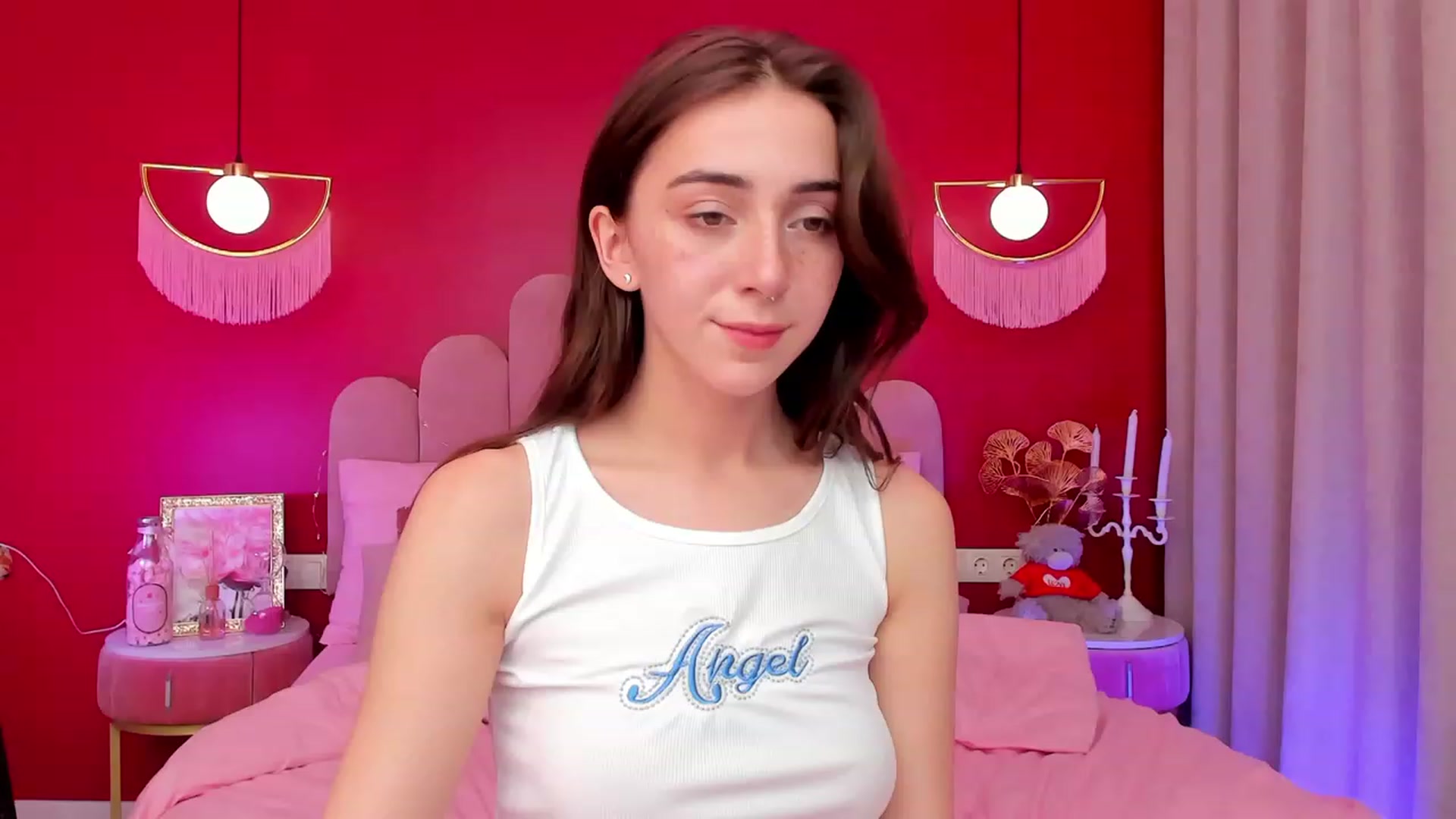Gallery image thumbnail from ElsaYoung's myfreecams stream on, 03/19/2023, 09:36 image 19 of 20