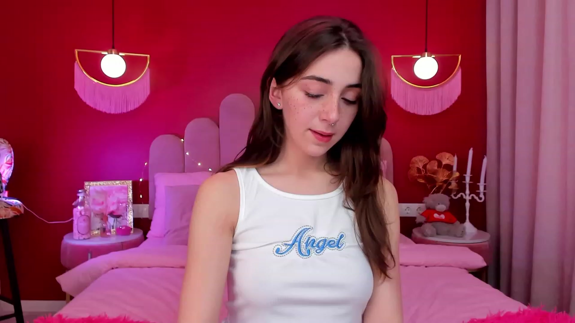 Gallery image thumbnail from ElsaYoung's myfreecams stream on, 03/22/2023, 06:48 image 11 of 20