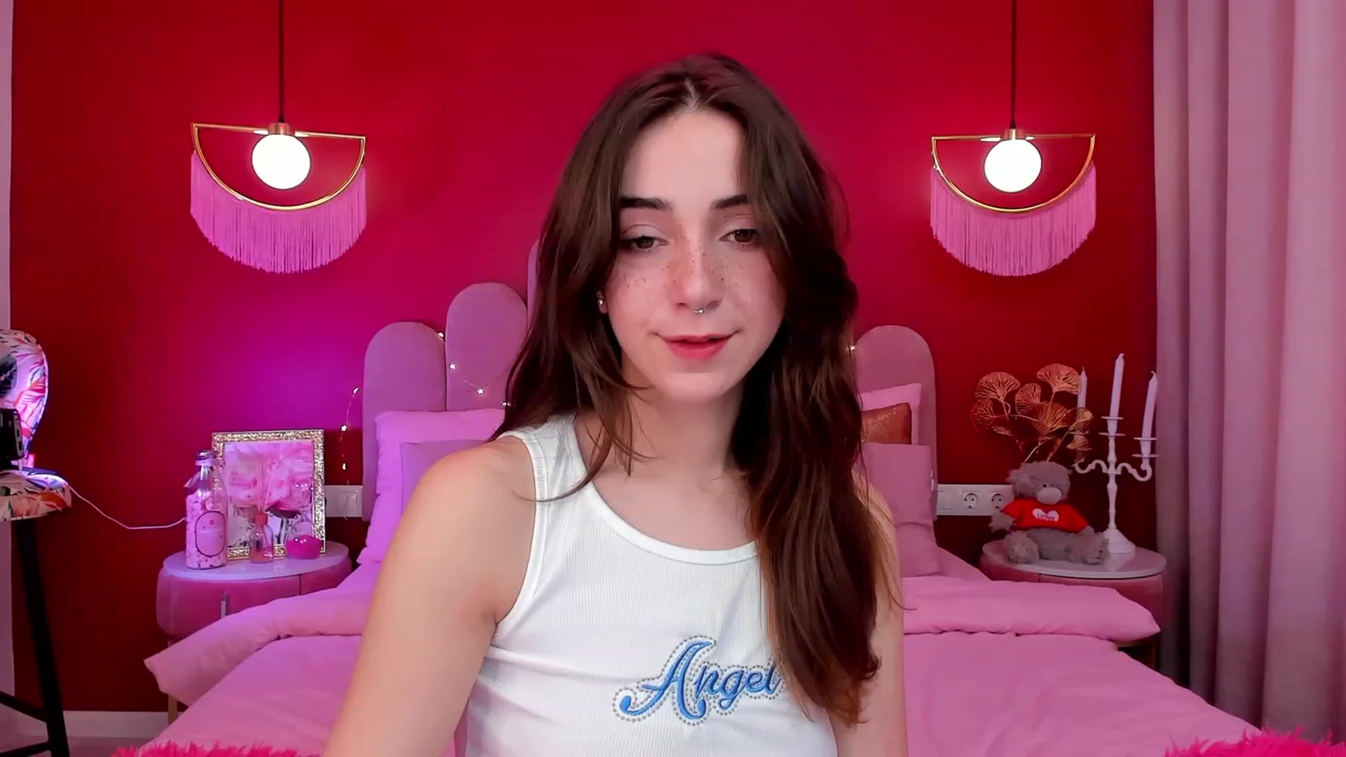 Gallery image thumbnail from ElsaYoung's myfreecams stream on, 03/22/2023, 06:48 image 13 of 20