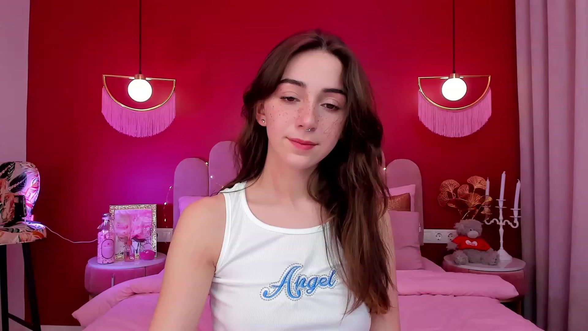 Gallery image thumbnail from ElsaYoung's myfreecams stream on, 03/22/2023, 06:48 image 6 of 20
