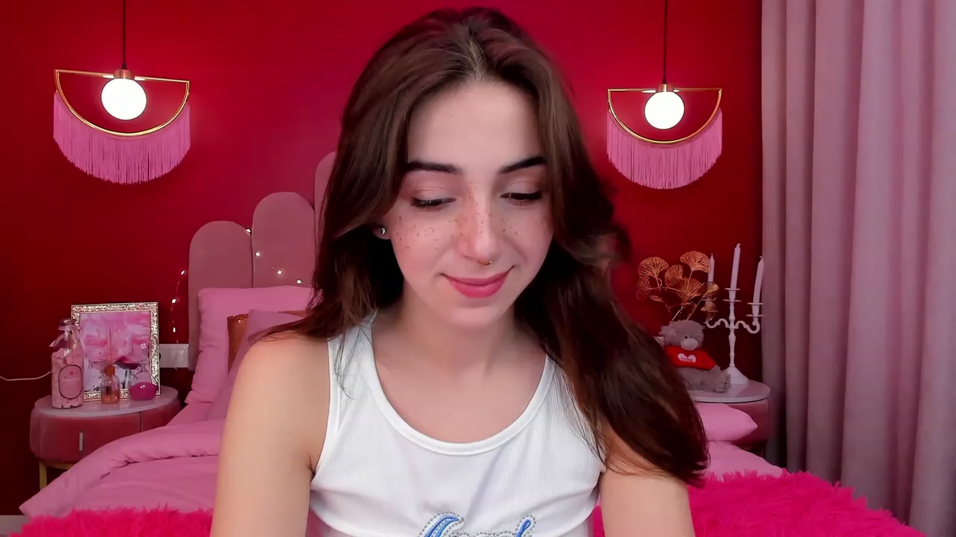 Gallery image thumbnail from ElsaYoung's myfreecams stream on, 03/22/2023, 09:16 image 7 of 20
