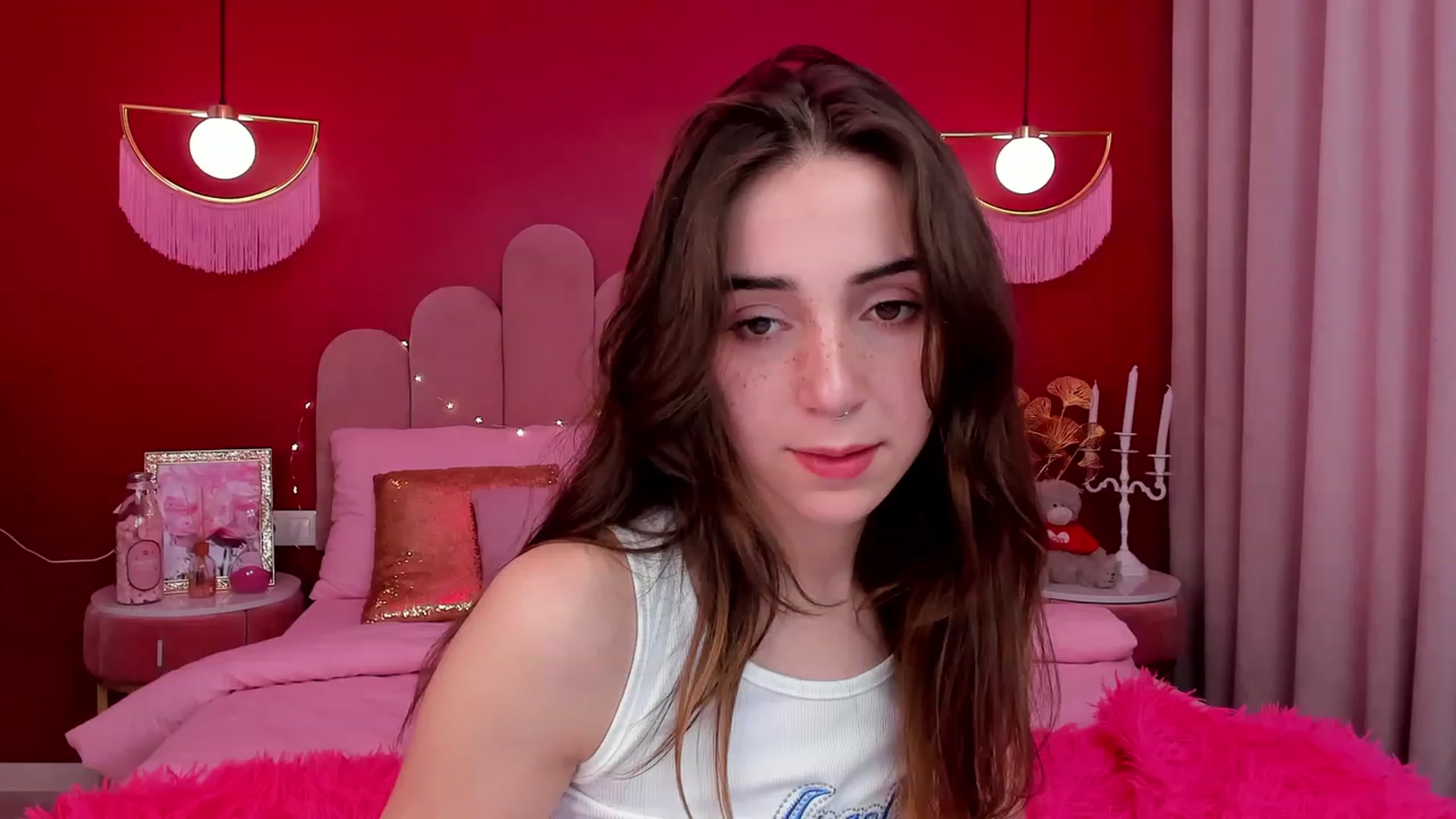 Gallery image thumbnail from ElsaYoung's myfreecams stream on, 03/22/2023, 12:47 image 11 of 20