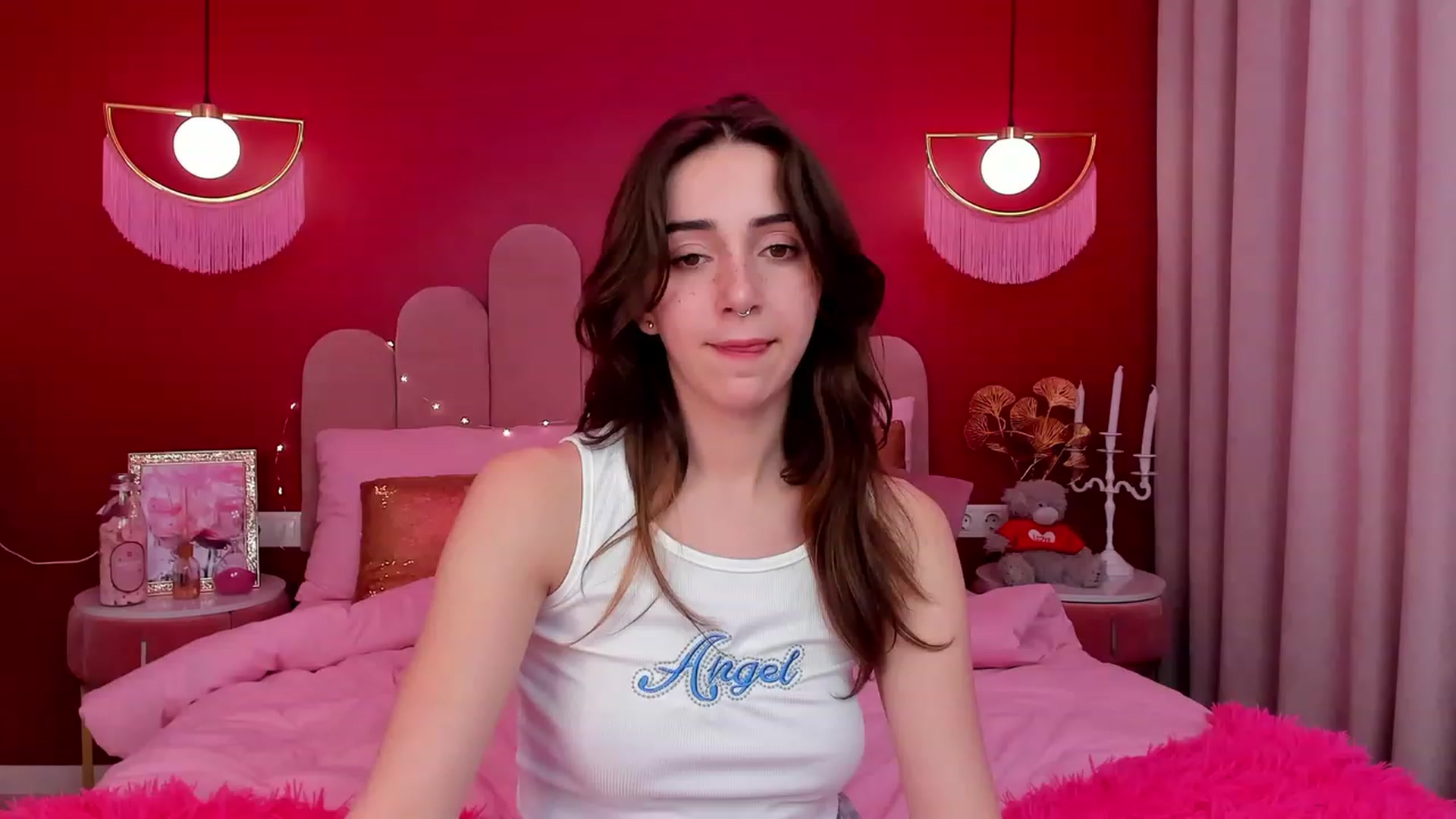 Gallery image thumbnail from ElsaYoung's myfreecams stream on, 03/22/2023, 12:58 image 5 of 20