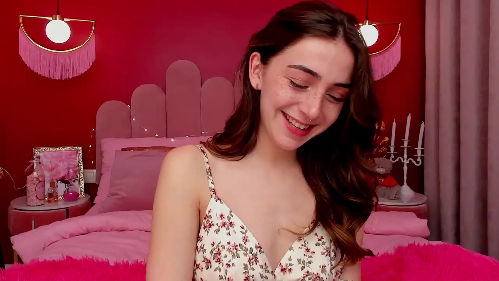 Gallery image thumbnail from ElsaYoung's myfreecams stream on, 03/23/2023, 16:33 image 12 of 20